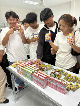 18. กิจกรรมอบรมคุณธรรมและทำบุญโปรแกรมวิชาเทคโนโลยีวิศวกรรมไฟฟ้า