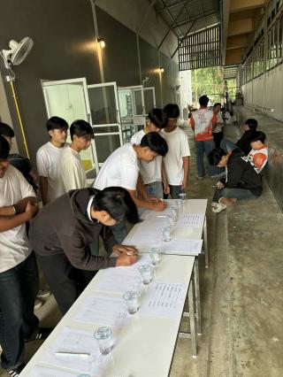 28. กิจกรรมอบรมคุณธรรมและทำบุญโปรแกรมวิชาเทคโนโลยีวิศวกรรมไฟฟ้า