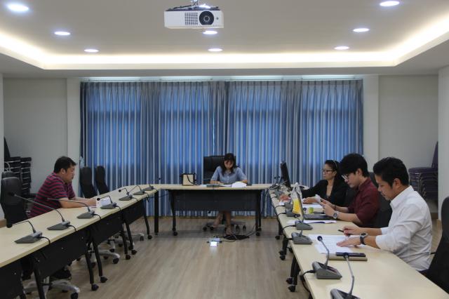 1. ประชุม เรื่องการพิจารณานักศึกษาที่ยังไม่ยื่นเรื่องขอออกฝึกประสบการณ์วิชาชีพ