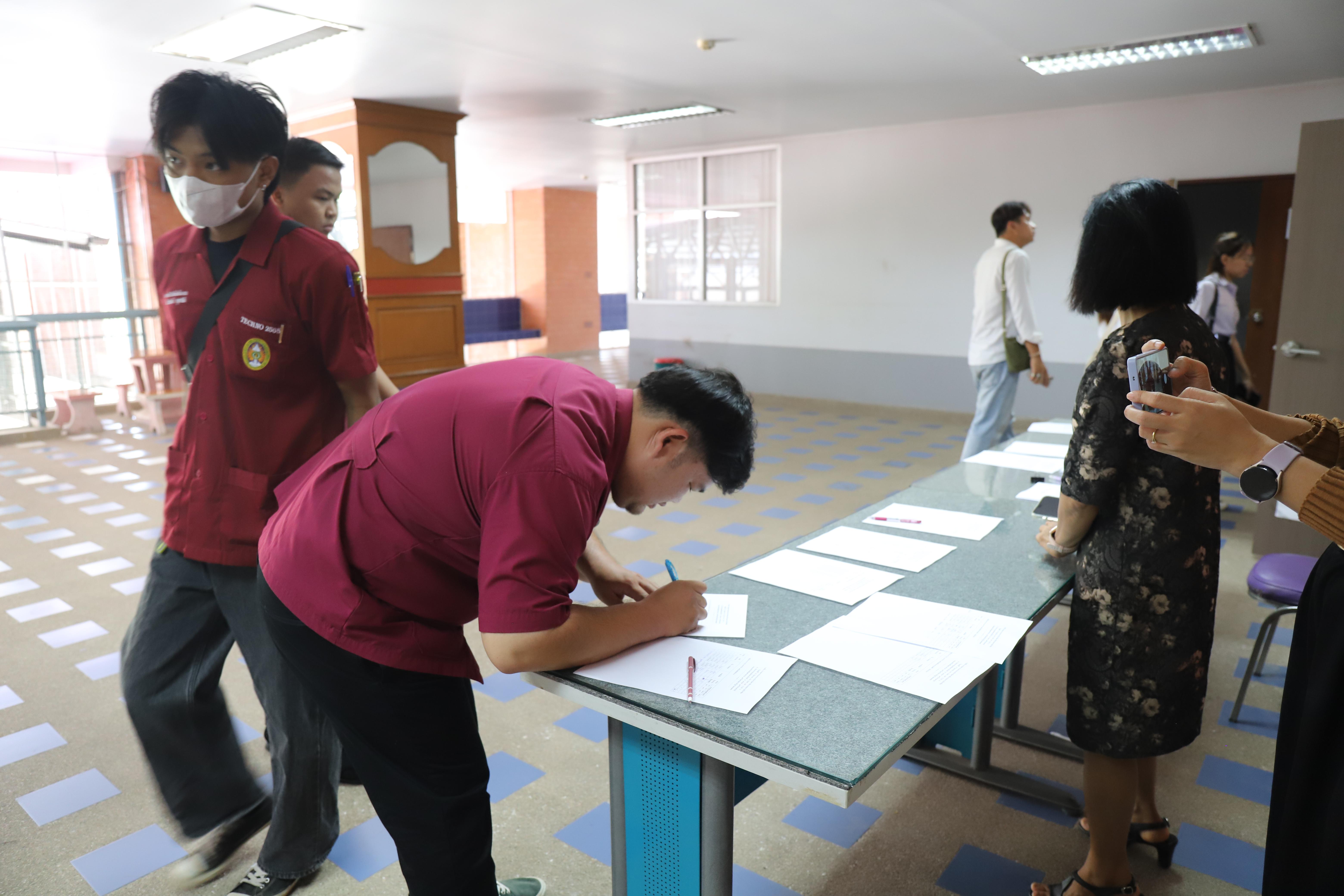 2. กิจกรรมประชุมชี้แจงการออกฝึกประสบการณ์วิชาชีพ และระบบบริหารจัดการฝึกประสบการณ์วิชาชีพของนักศึกษา