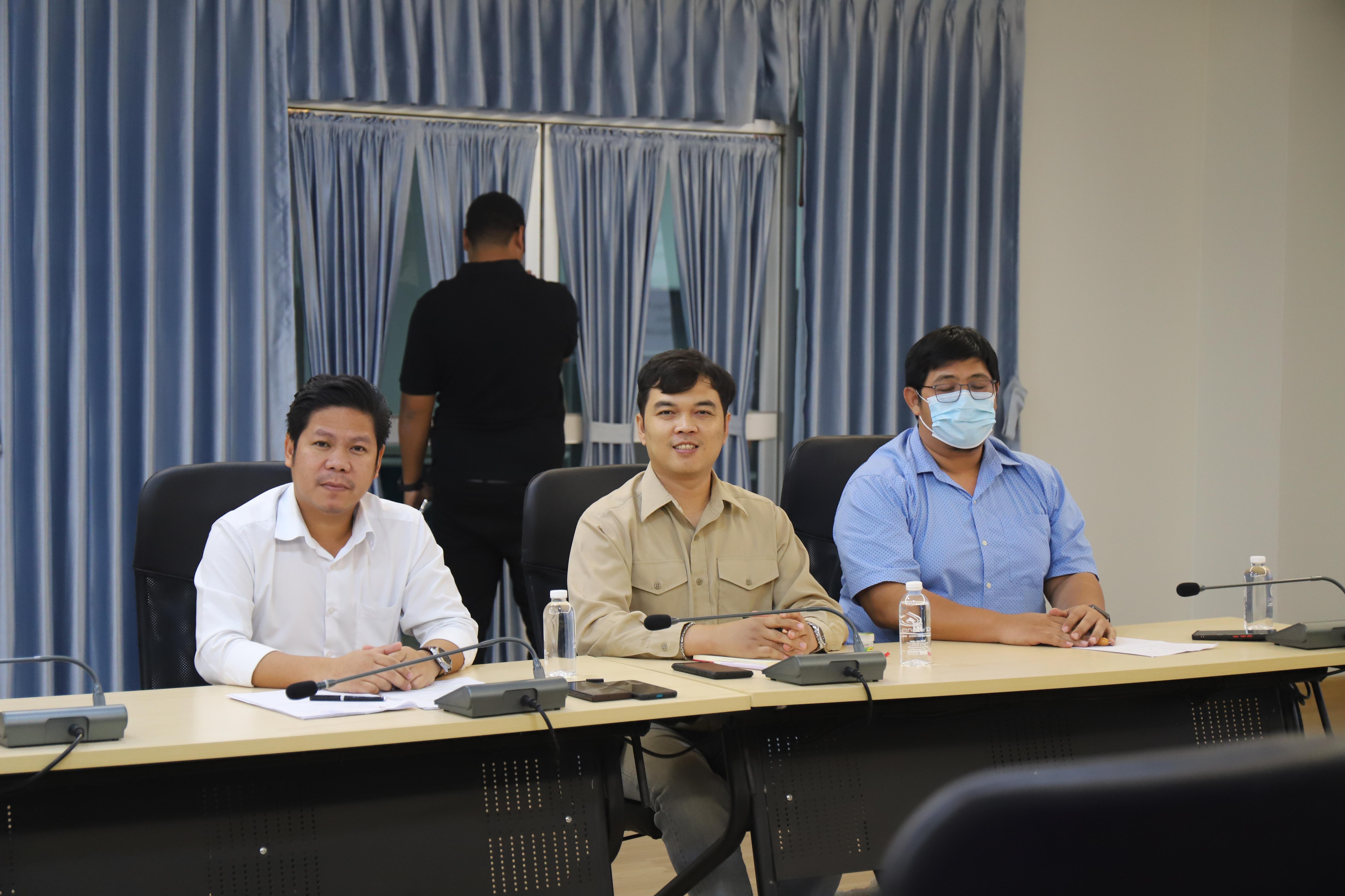 33. แนวทางการส่งเสริมการพัฒนาหลักสูตร