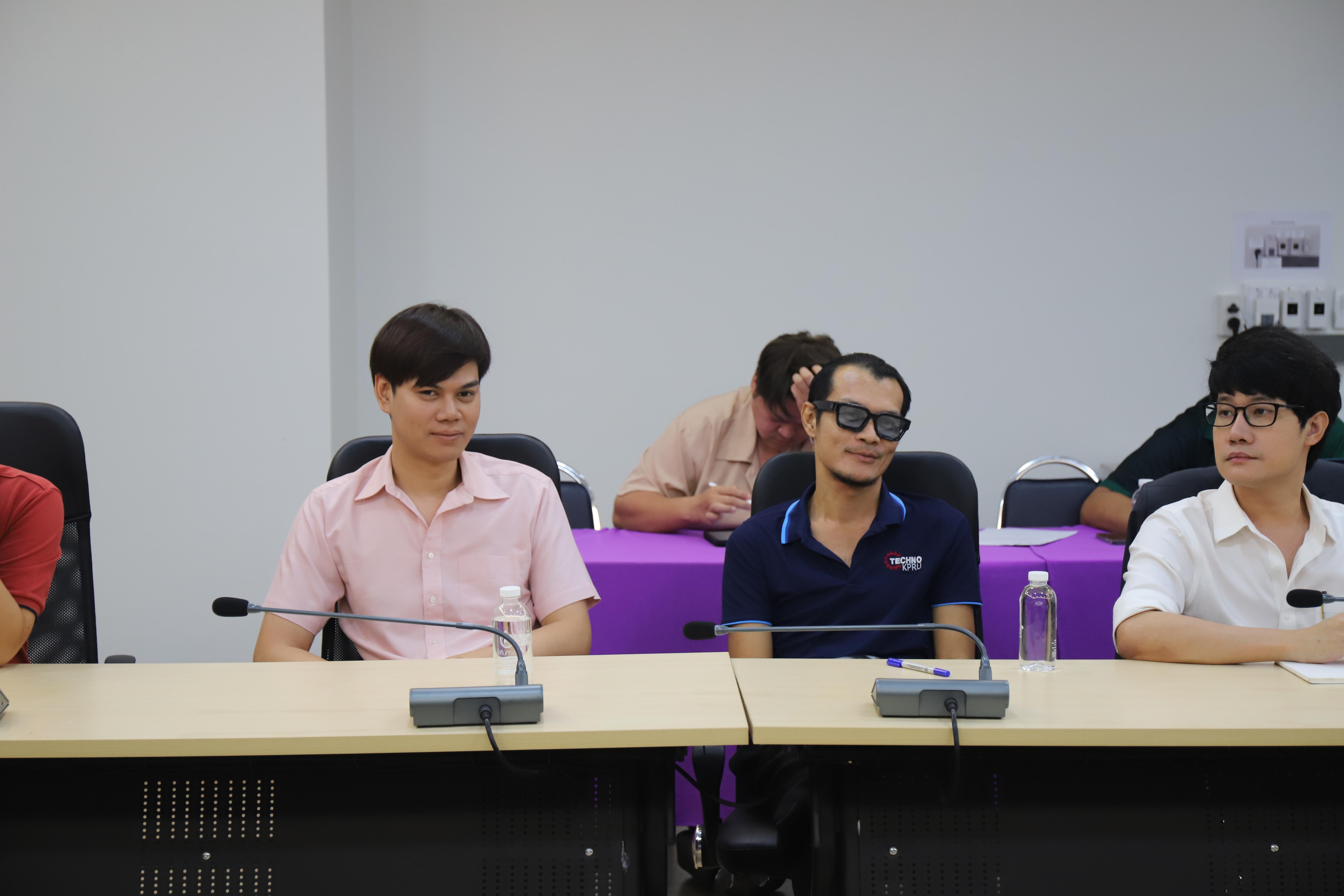 41. แนวทางการส่งเสริมการพัฒนาหลักสูตร