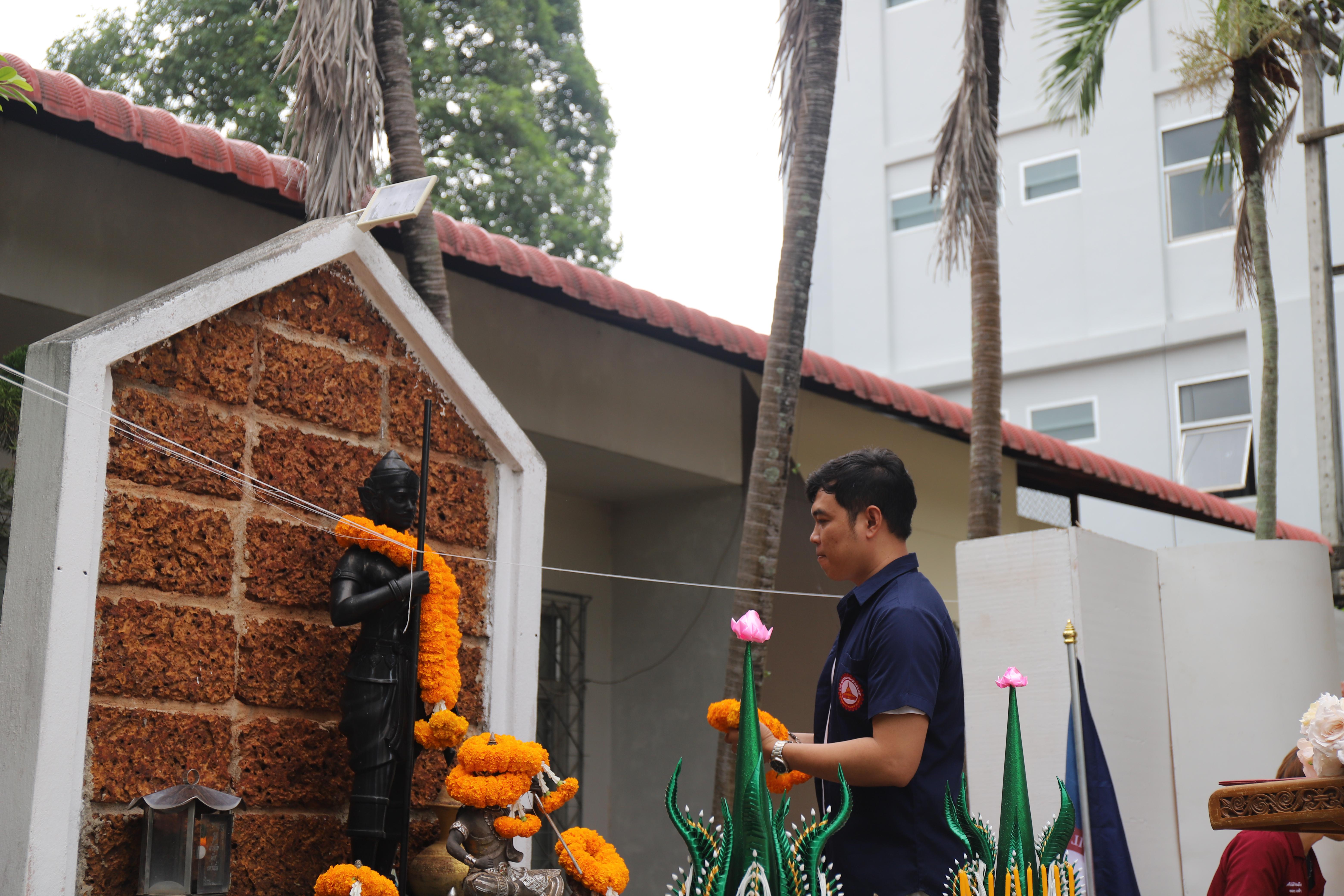 77. พิธีไหว้ครูช่างอบรมคุณธรรมและสานสัมพันธ์พี่น้อง ประจำปี 2568