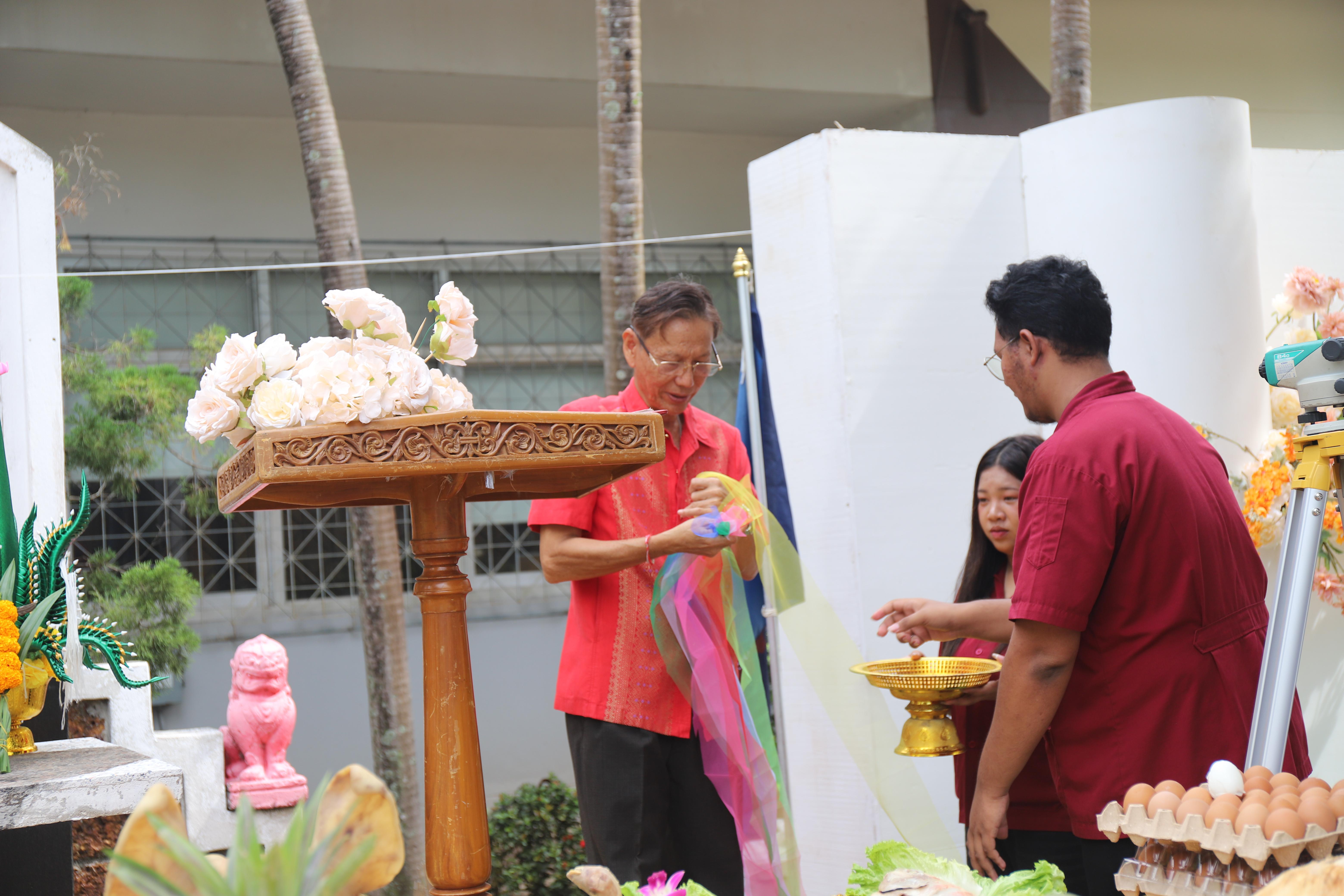 128. พิธีไหว้ครูช่างอบรมคุณธรรมและสานสัมพันธ์พี่น้อง ประจำปี 2568