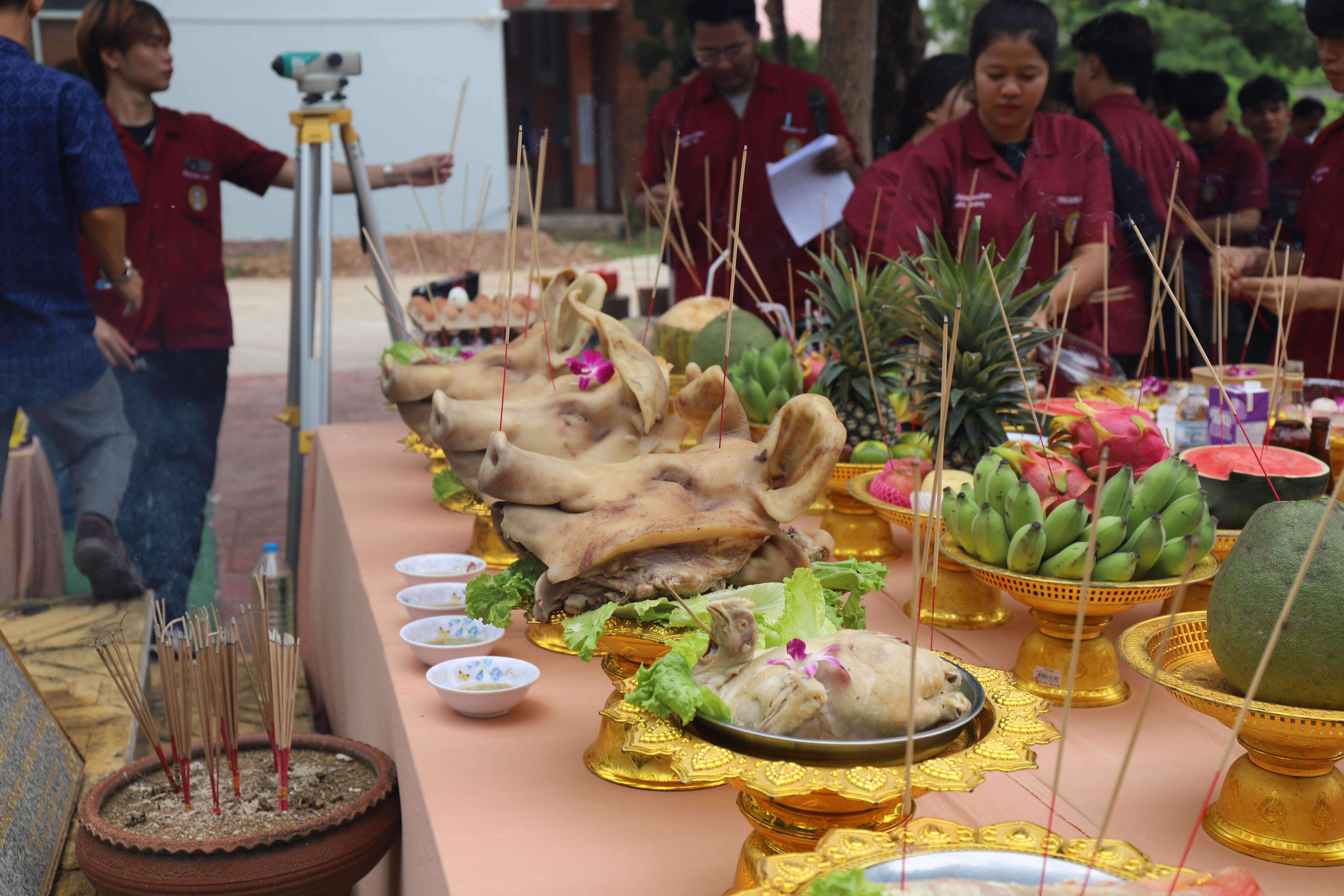 147. พิธีไหว้ครูช่างอบรมคุณธรรมและสานสัมพันธ์พี่น้อง ประจำปี 2568