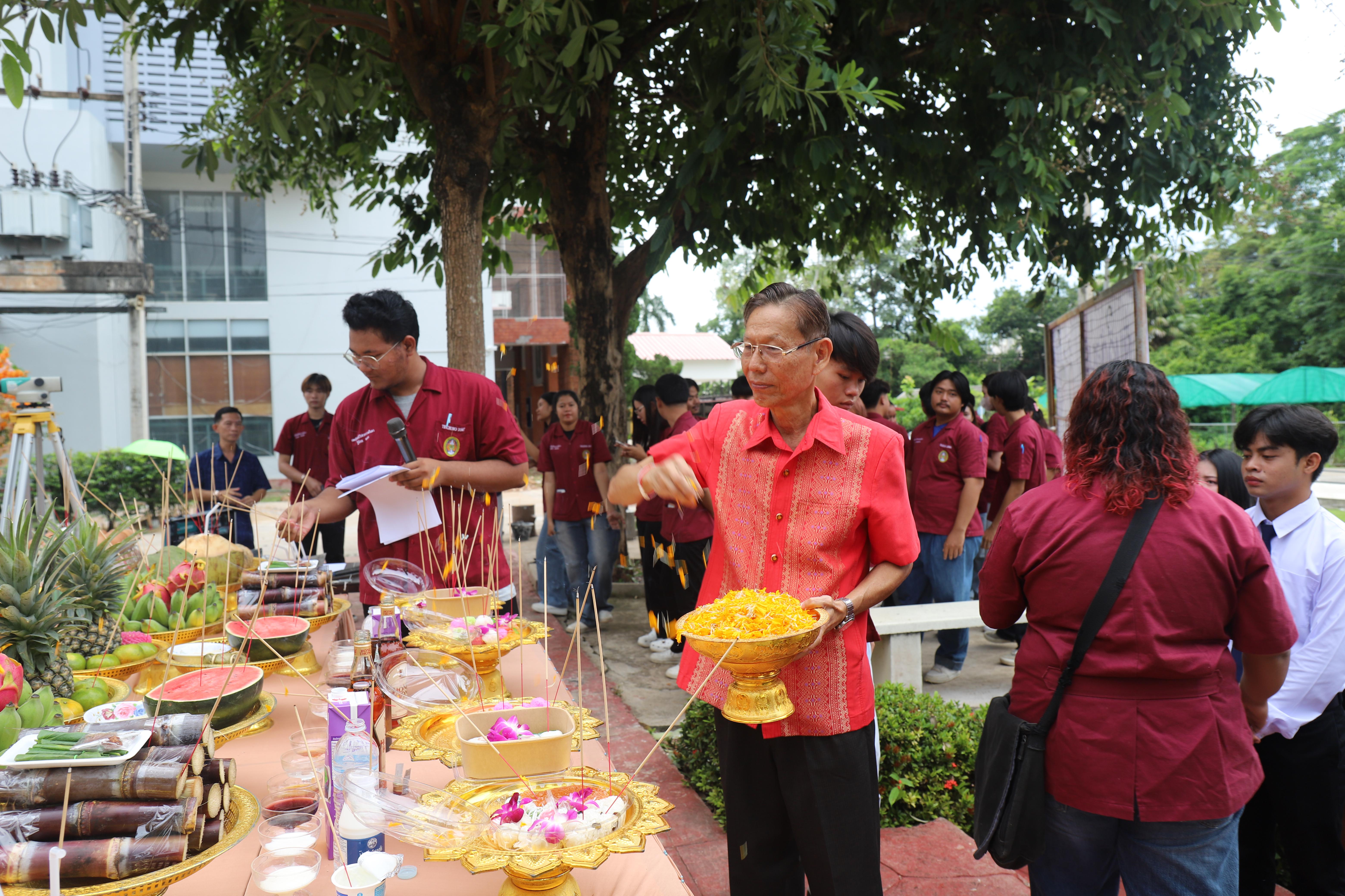 149. พิธีไหว้ครูช่างอบรมคุณธรรมและสานสัมพันธ์พี่น้อง ประจำปี 2568