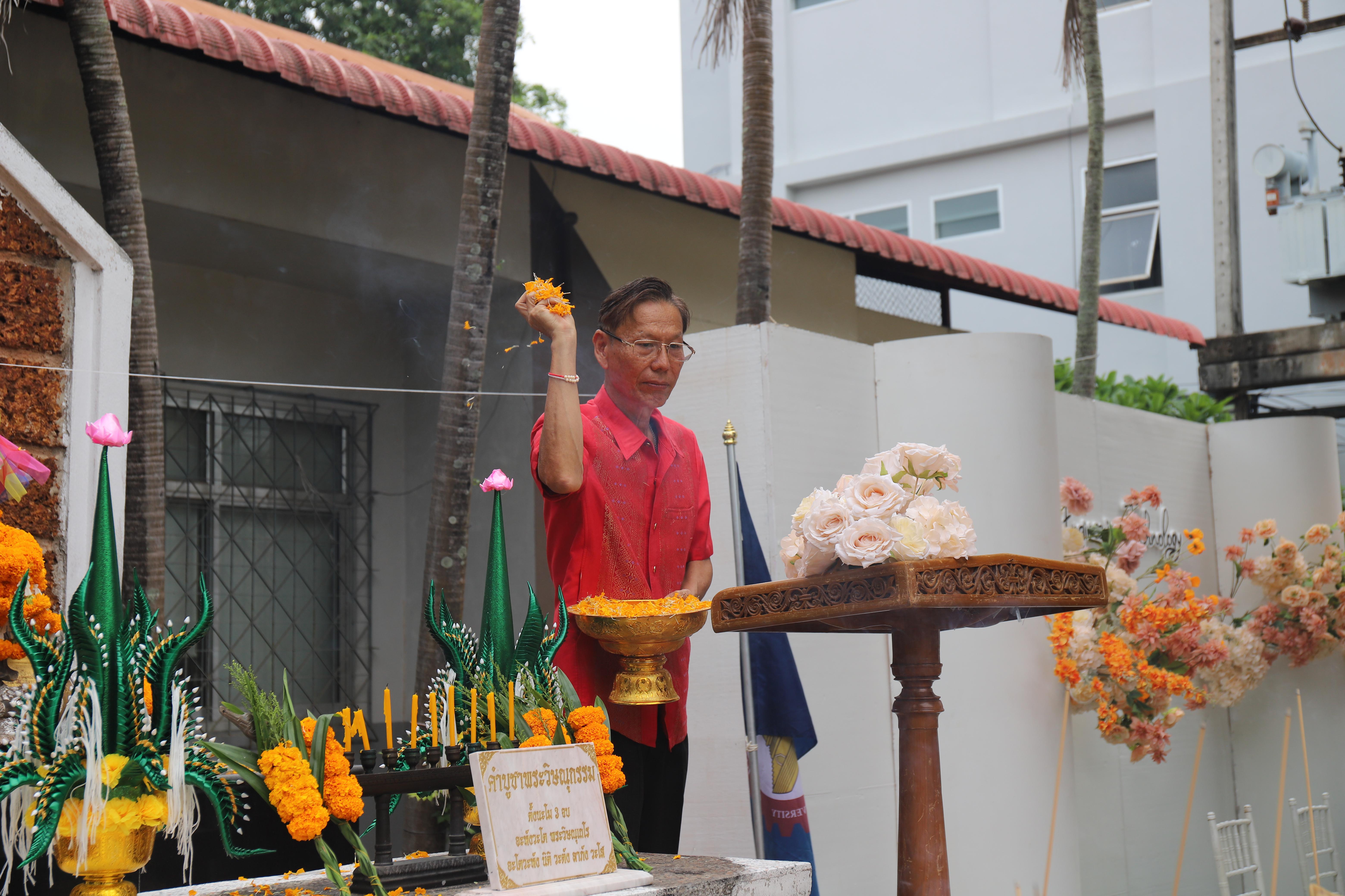 166. พิธีไหว้ครูช่างอบรมคุณธรรมและสานสัมพันธ์พี่น้อง ประจำปี 2568