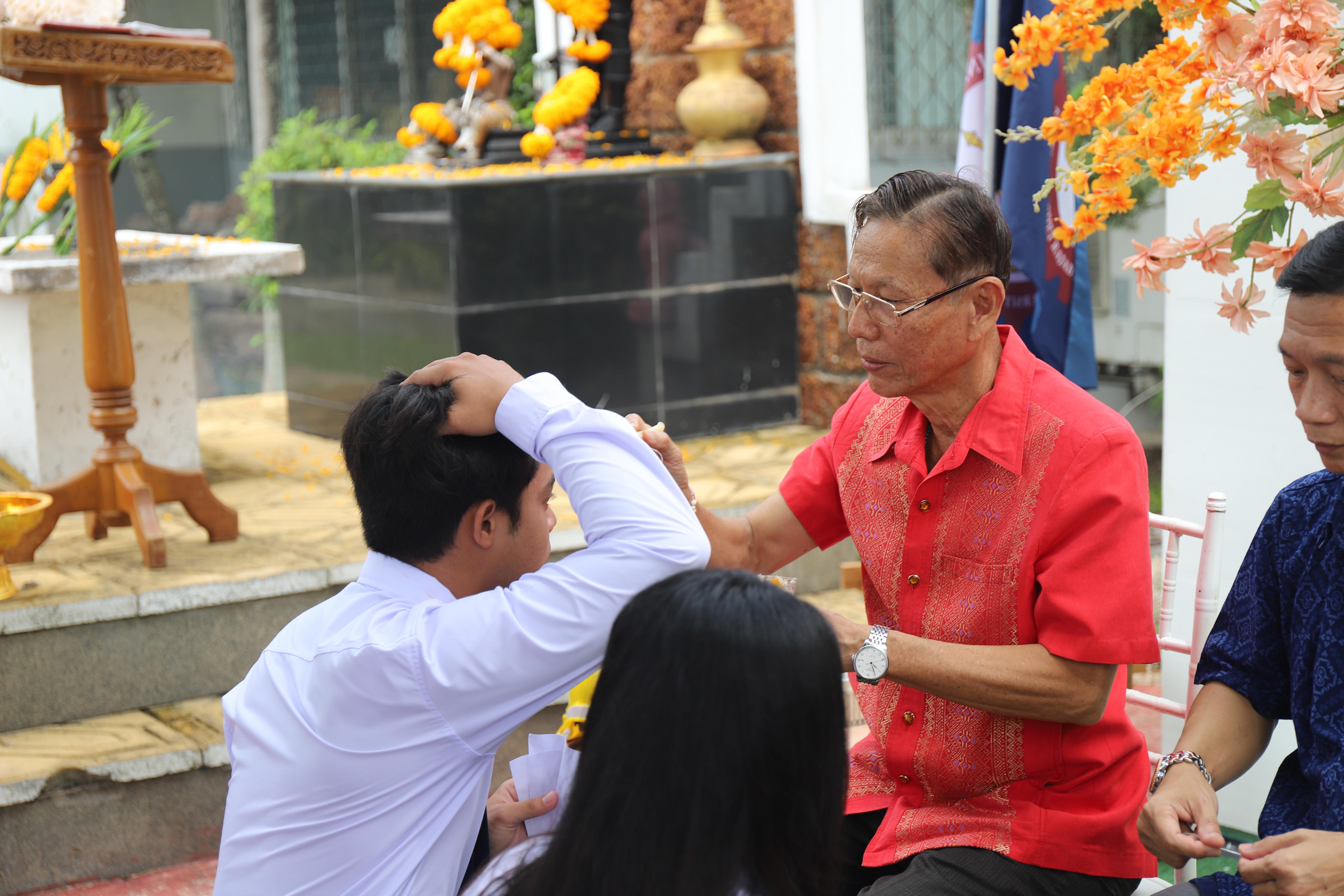 176. พิธีไหว้ครูช่างอบรมคุณธรรมและสานสัมพันธ์พี่น้อง ประจำปี 2568