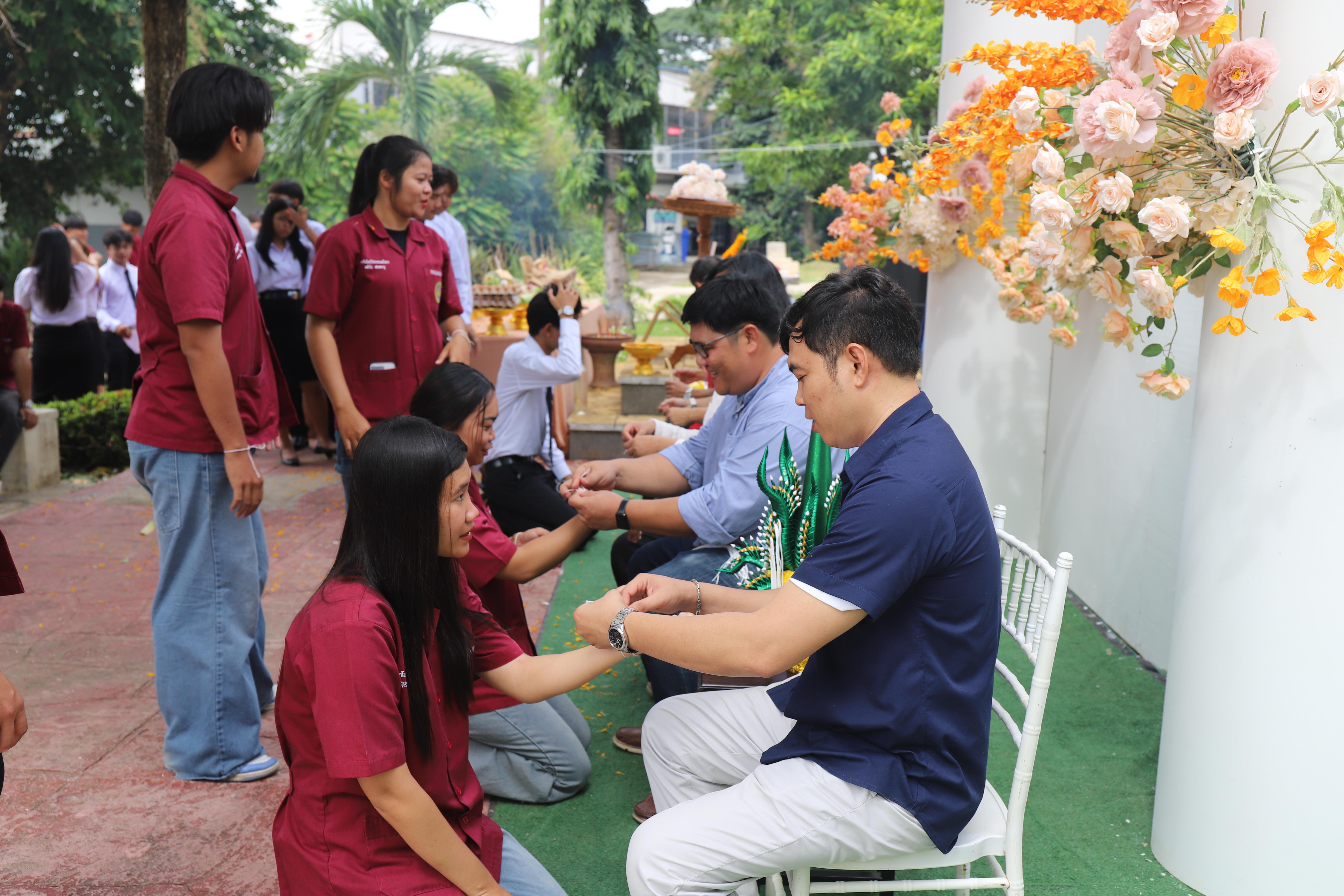 193. พิธีไหว้ครูช่างอบรมคุณธรรมและสานสัมพันธ์พี่น้อง ประจำปี 2568