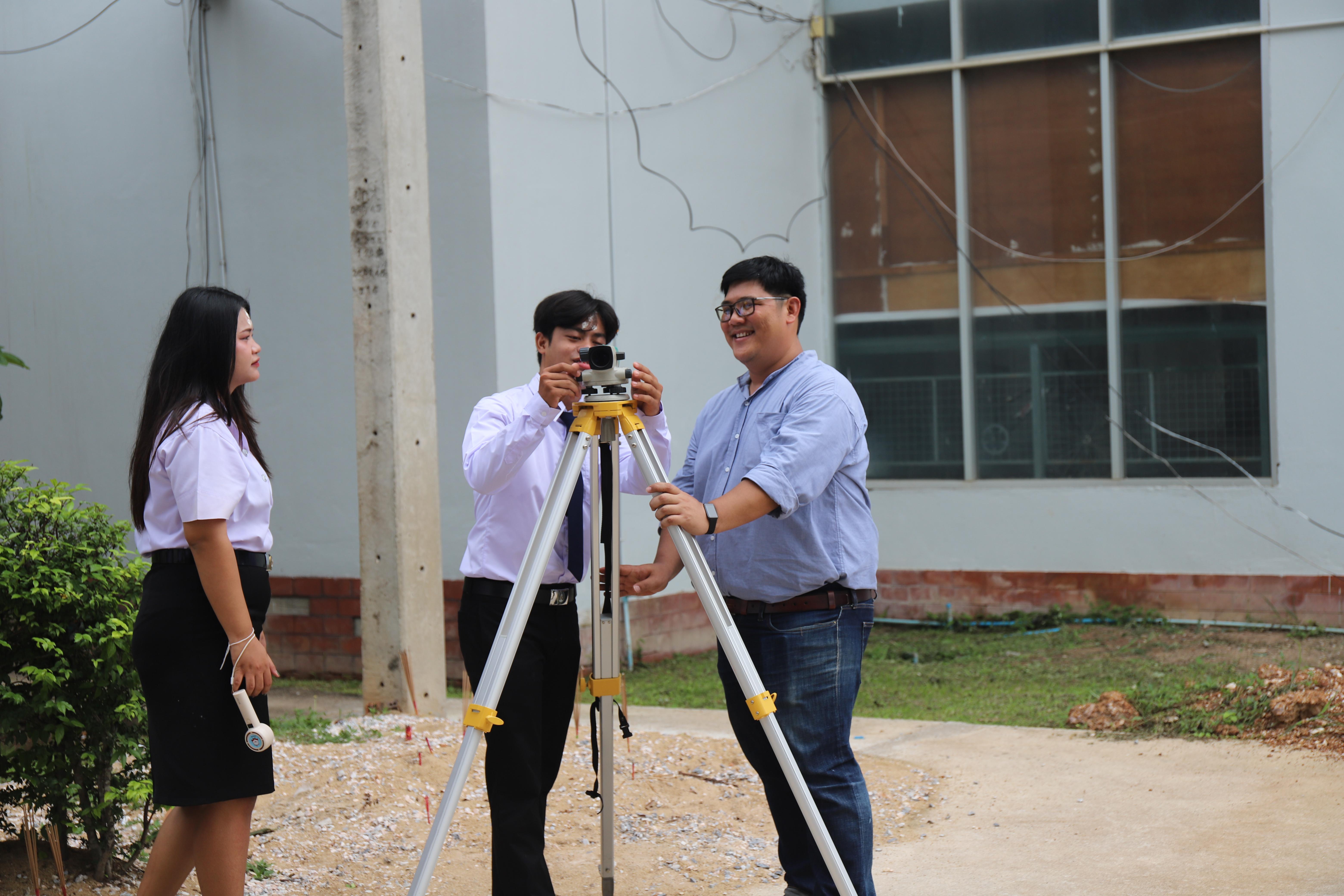 226. พิธีไหว้ครูช่างอบรมคุณธรรมและสานสัมพันธ์พี่น้อง ประจำปี 2568