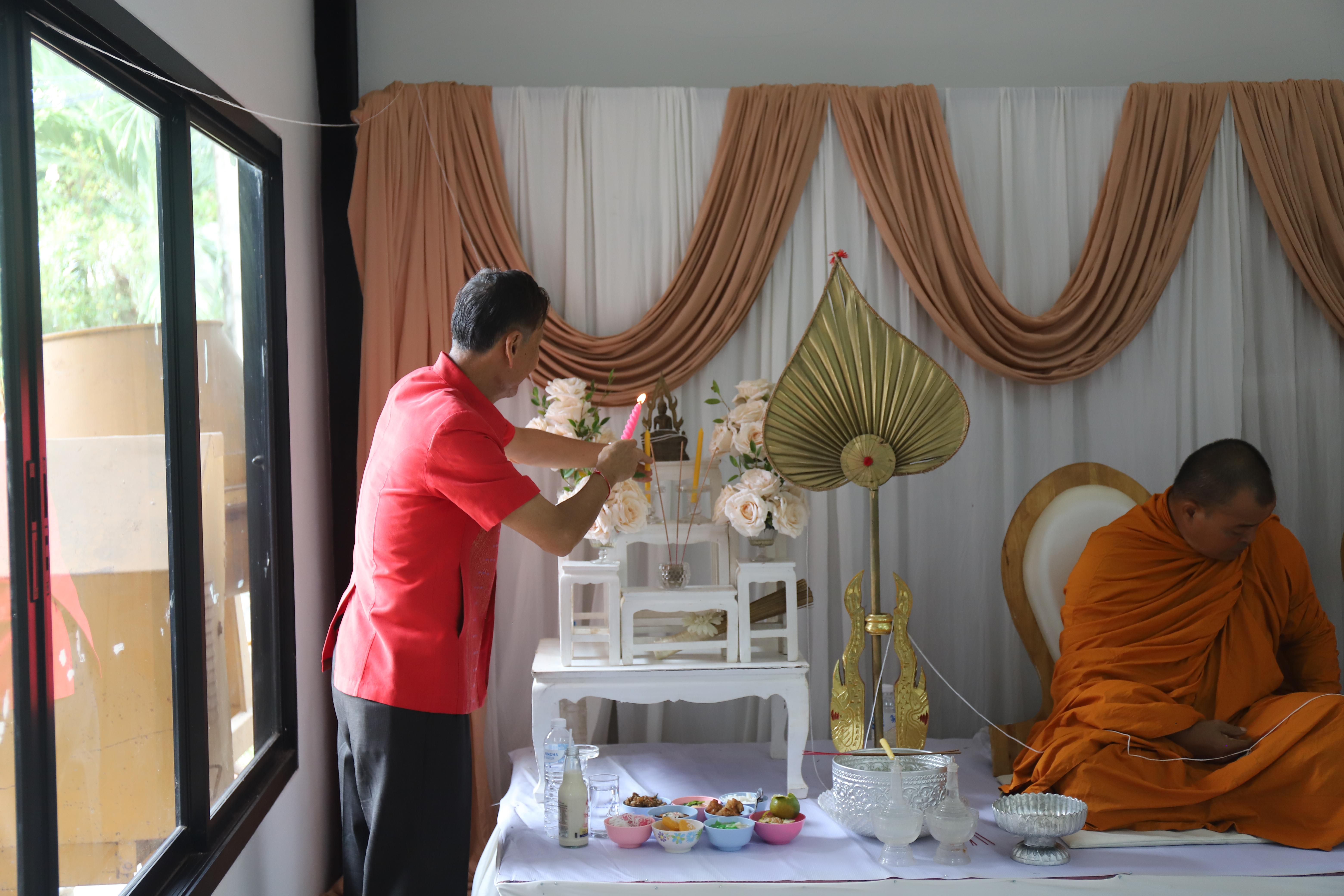 256. พิธีไหว้ครูช่างอบรมคุณธรรมและสานสัมพันธ์พี่น้อง ประจำปี 2568