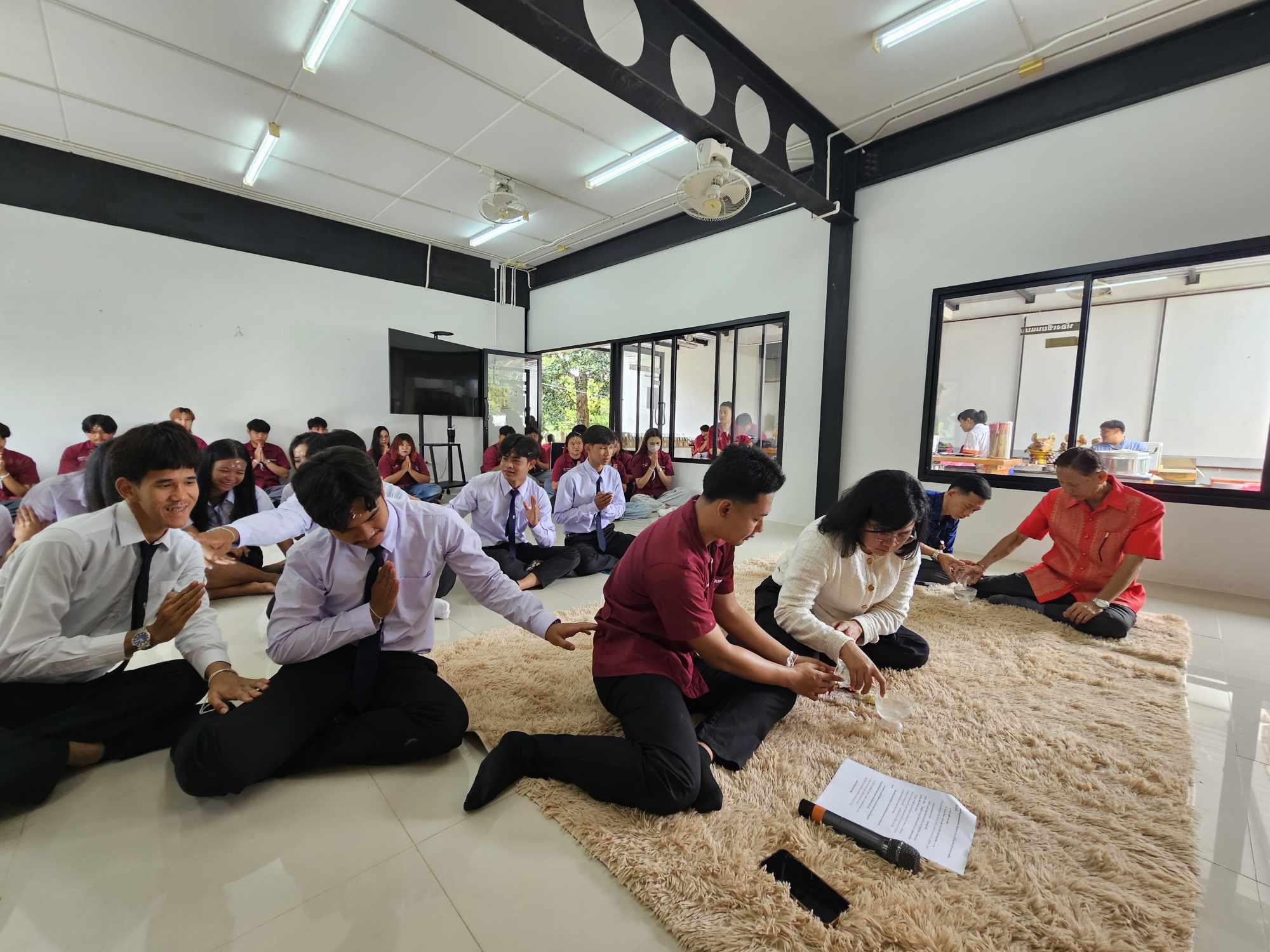 273. พิธีไหว้ครูช่างอบรมคุณธรรมและสานสัมพันธ์พี่น้อง ประจำปี 2568