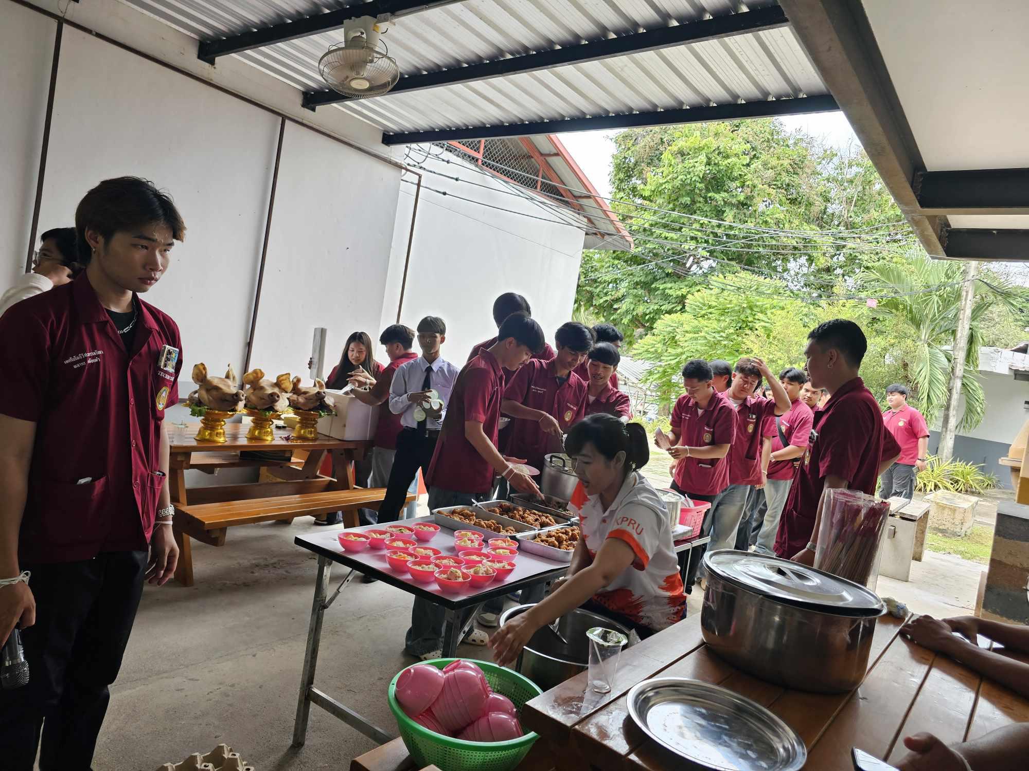 274. พิธีไหว้ครูช่างอบรมคุณธรรมและสานสัมพันธ์พี่น้อง ประจำปี 2568