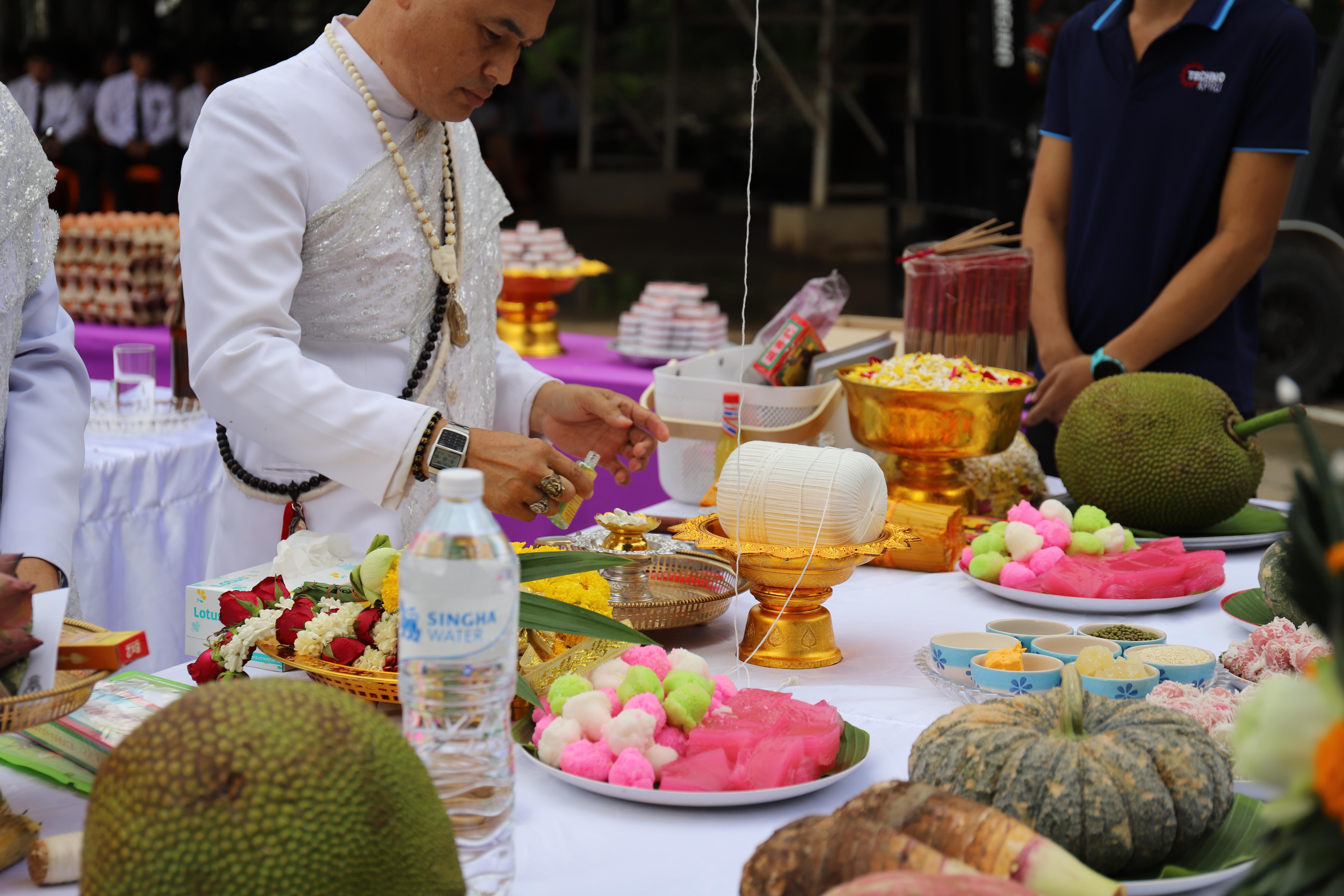 51. กิจกรรมไหว้ครูช่าง บวงสรวงพระวิษณุกรรม