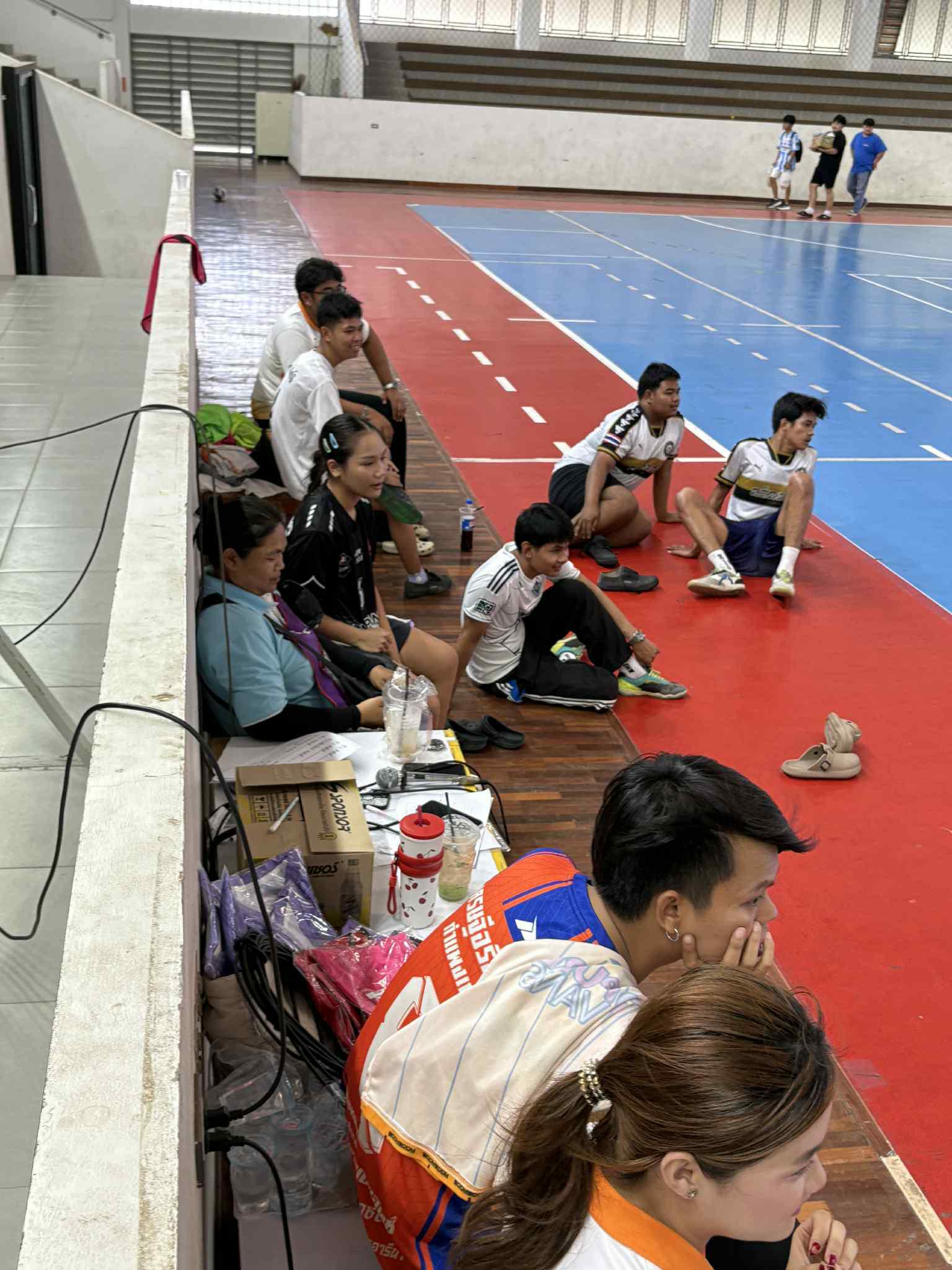 2. กิจกรรมกีฬานักศึกษาสานสัมพันธ์น้องพี่