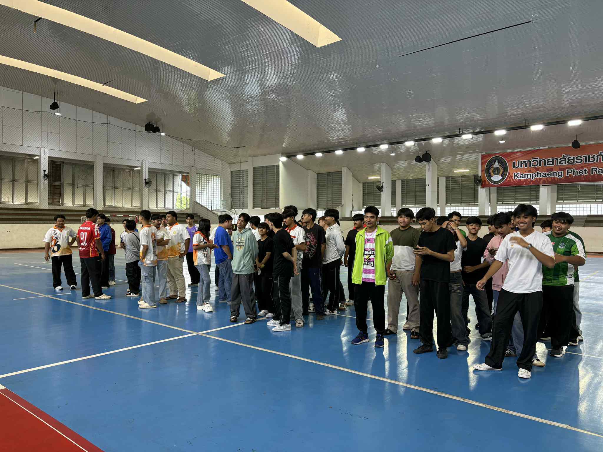 1. กิจกรรมกีฬานักศึกษาสานสัมพันธ์น้องพี่