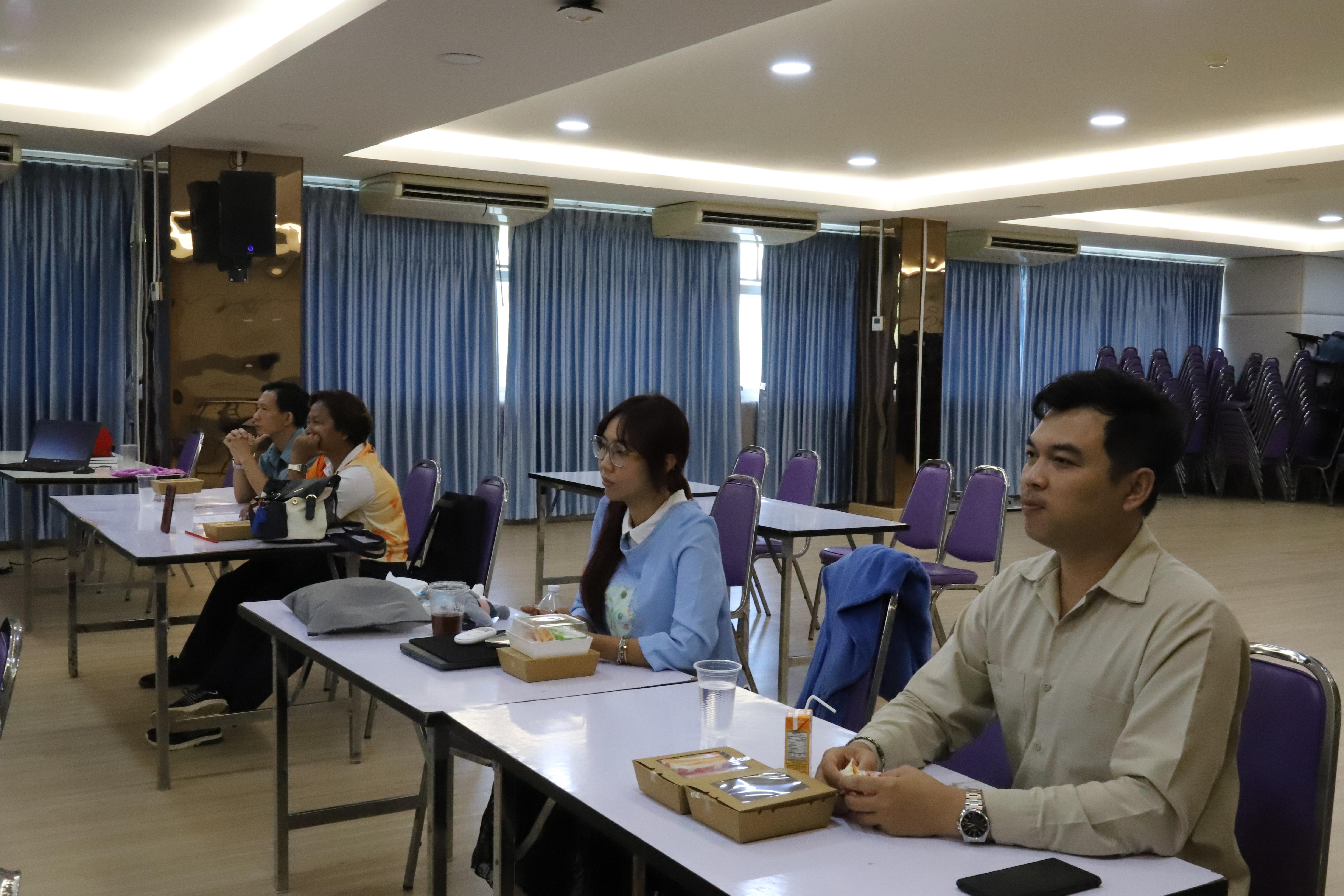 140. กิจกรรมโครงการประชุมเชิงปฏิบัติการเทคนิคการเขียนหนังสือเพื่อขอกำหนดตำแหน่งทางวิชาการ