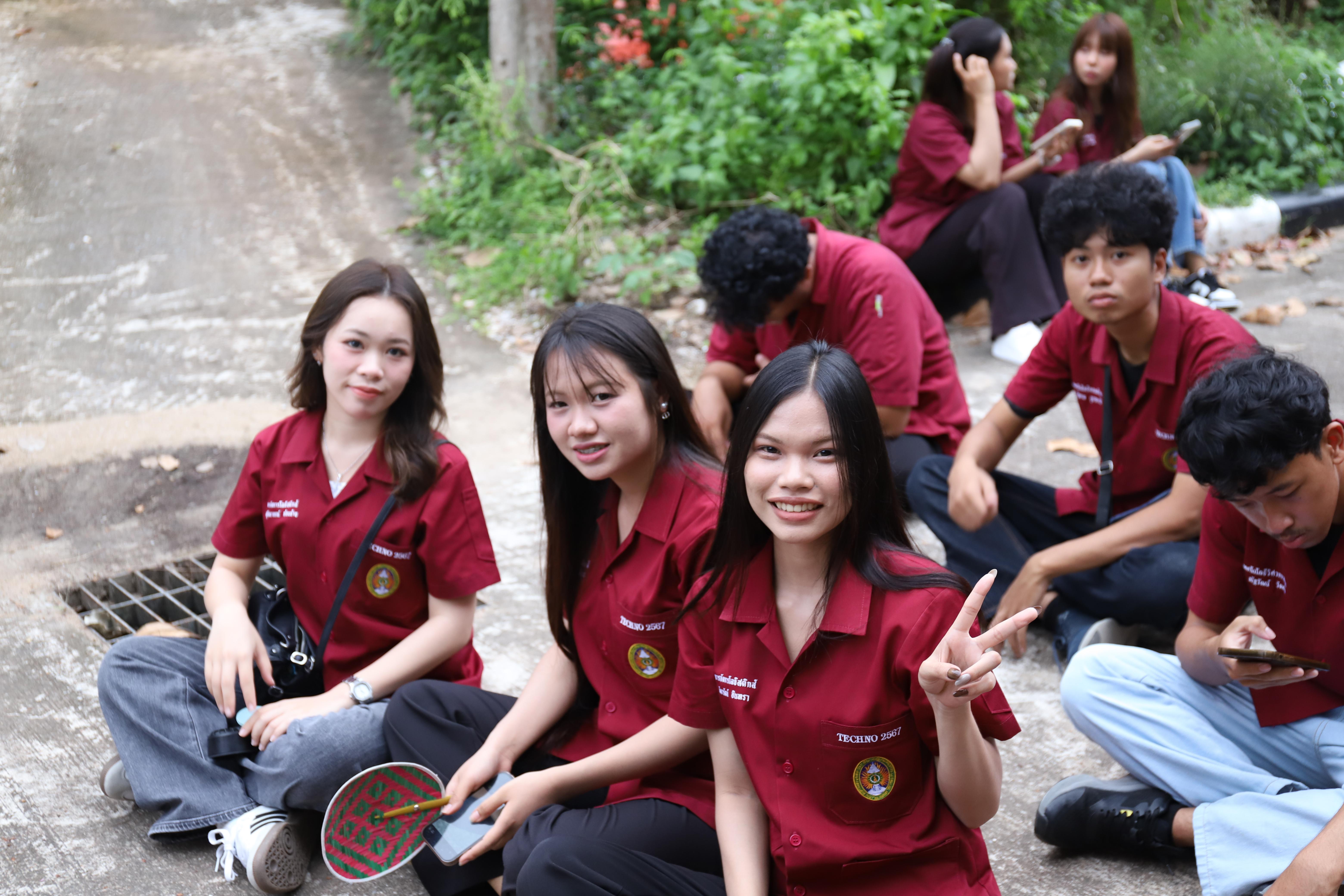 33. งานราชภัฏลอยกระทงประจำปี 2568