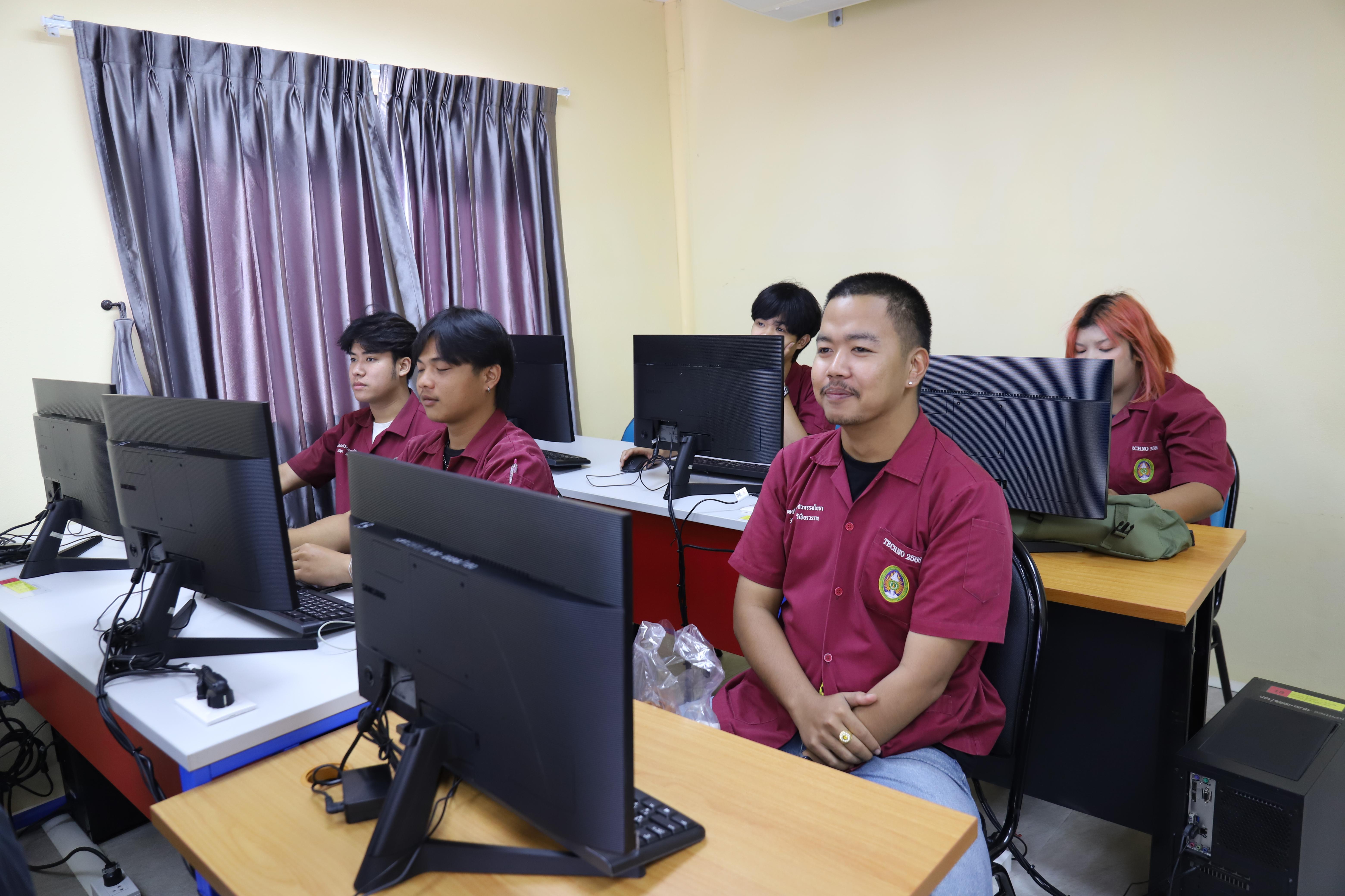 14. กิจกรรมอบรมเสริมสร้างศักยภาพในการผลิตบัณฑิตโปรแกรมวิชาเทคโนโลยีวิศวกรรมโยธา ครั้งที่1