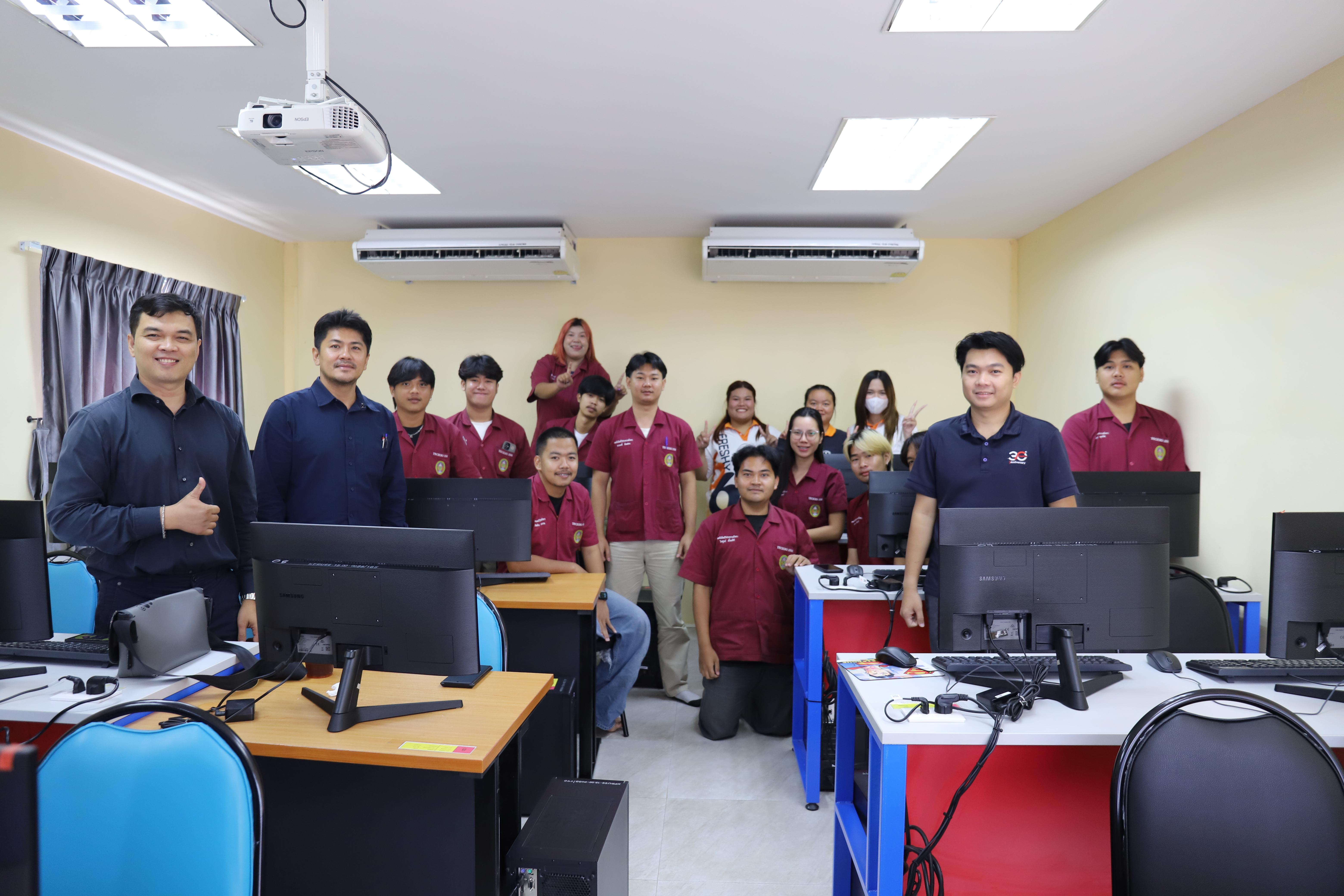 32. กิจกรรมอบรมเสริมสร้างศักยภาพในการผลิตบัณฑิตโปรแกรมวิชาเทคโนโลยีวิศวกรรมโยธา ครั้งที่1