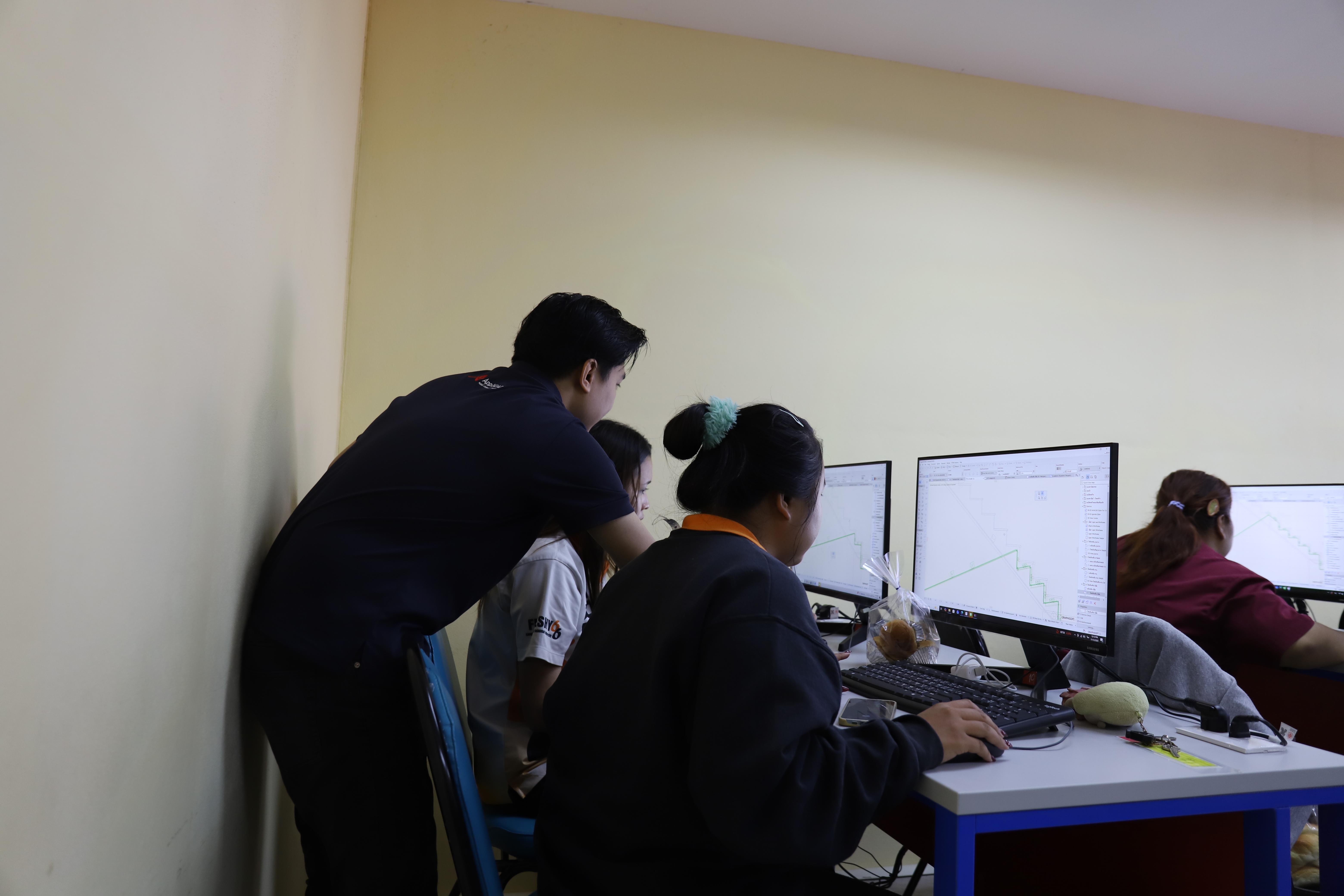 63. กิจกรรมอบรมเสริมสร้างศักยภาพในการผลิตบัณฑิตโปรแกรมวิชาเทคโนโลยีวิศวกรรมโยธา ครั้งที่1