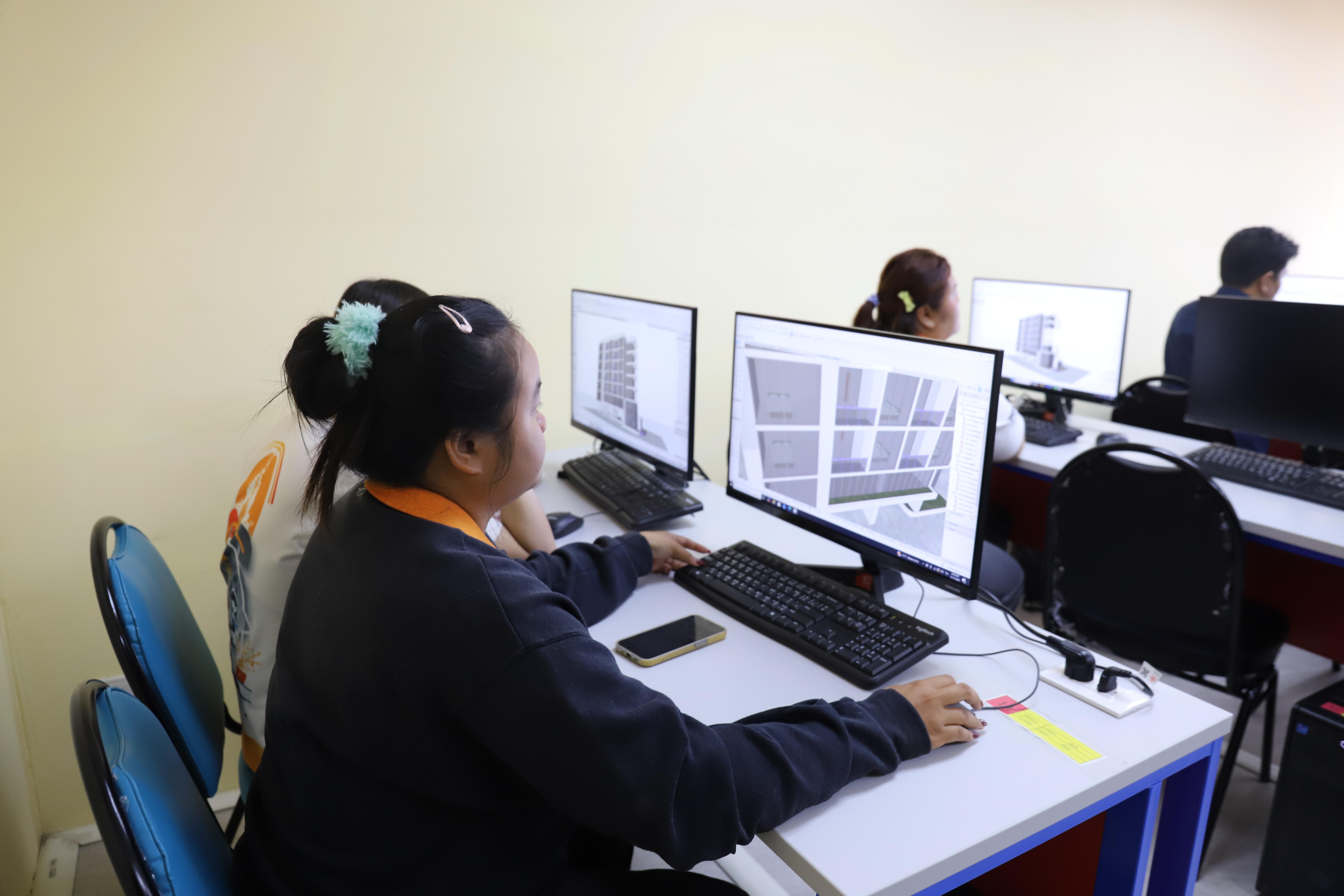 6. กิจกรรมอบรมเสริมสร้างศักยภาพในการผลิตบัณฑิตโปรแกรมวิชาเทคโนโลยีวิศวกรรมโยธา (ครั้งที่ 2)