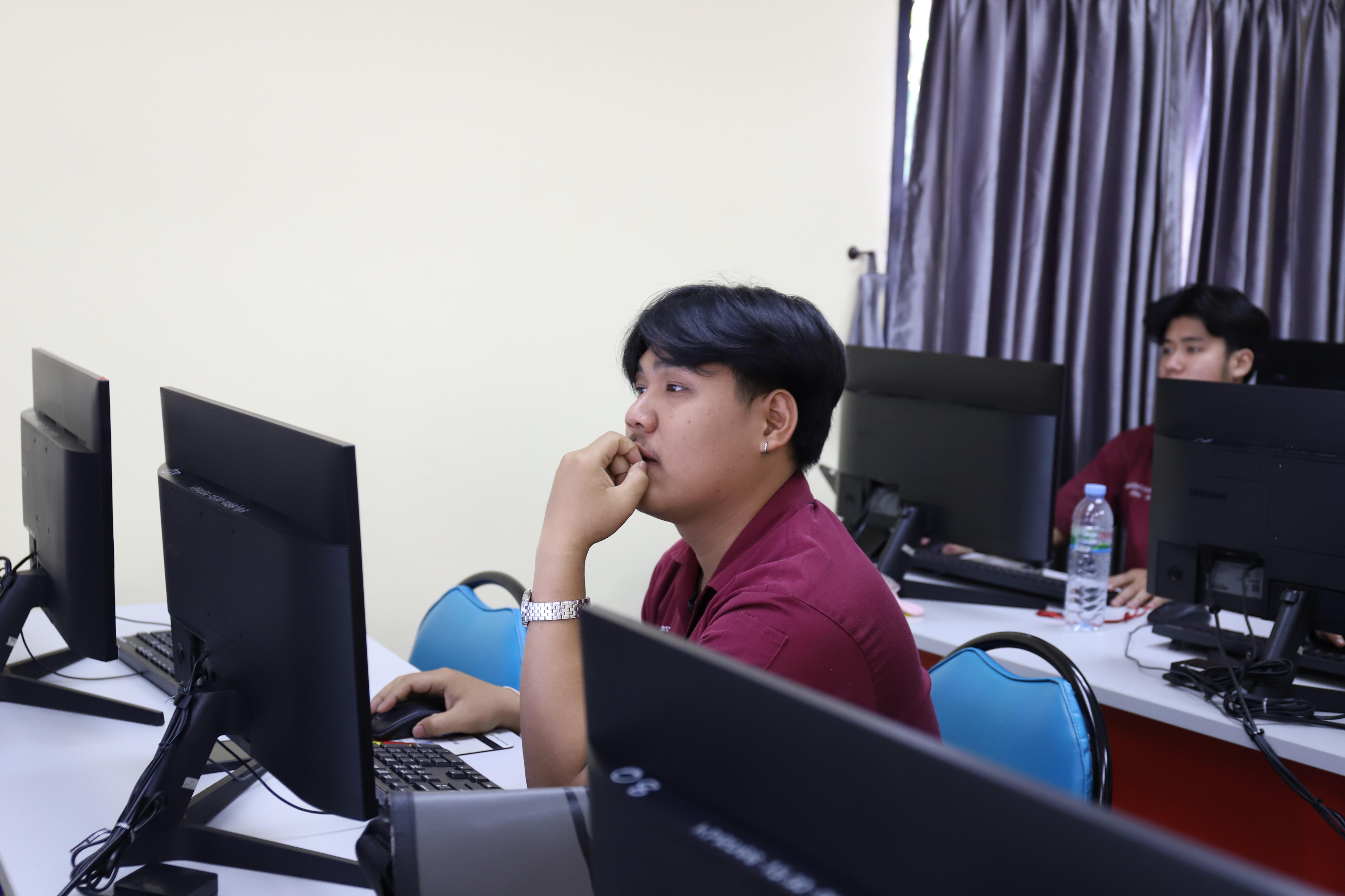 45. กิจกรรมอบรมเสริมสร้างศักยภาพในการผลิตบัณฑิตโปรแกรมวิชาเทคโนโลยีวิศวกรรมโยธา (ครั้งที่ 2)