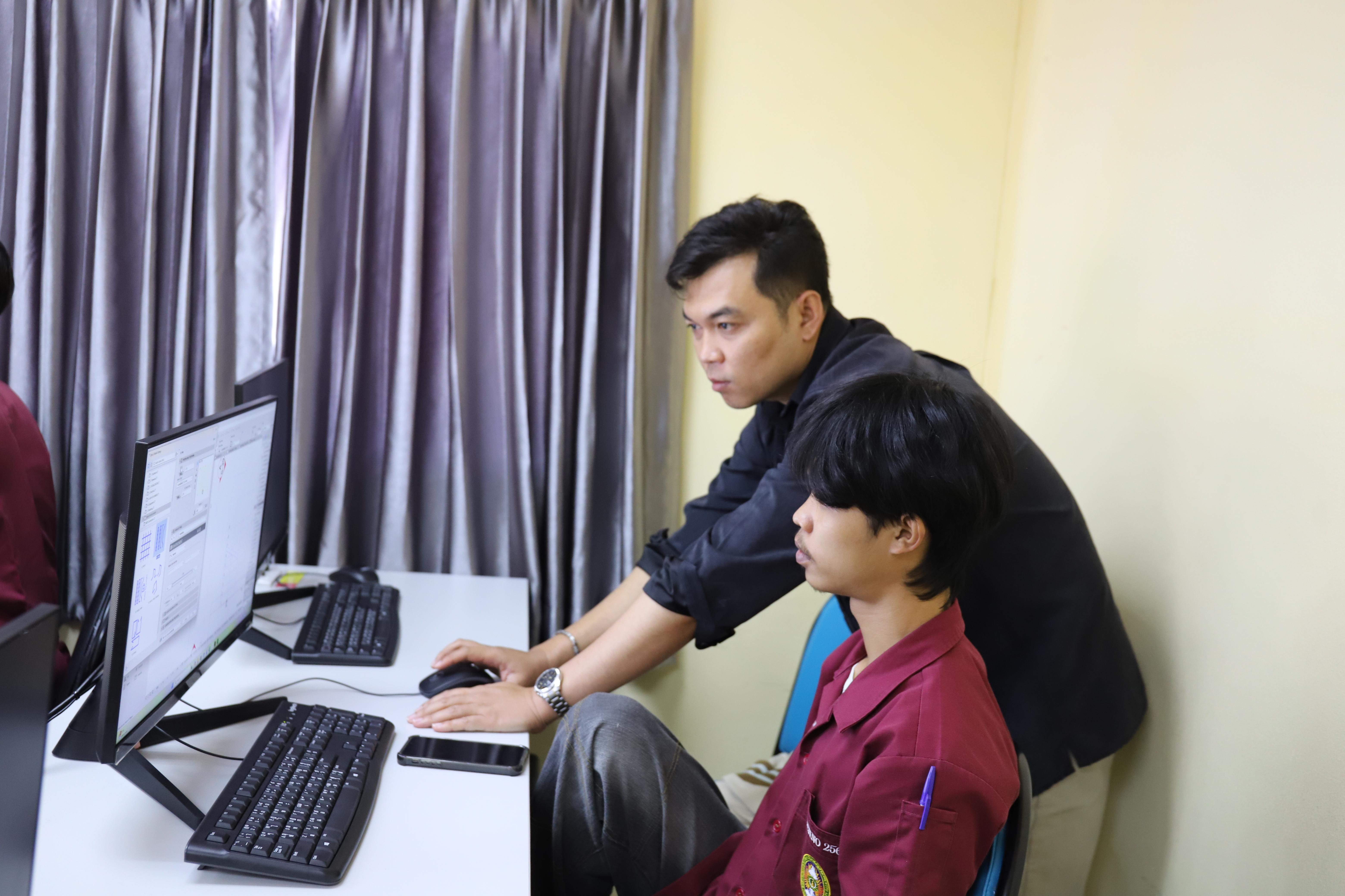 52. กิจกรรมอบรมเสริมสร้างศักยภาพในการผลิตบัณฑิตโปรแกรมวิชาเทคโนโลยีวิศวกรรมโยธา (ครั้งที่ 2)