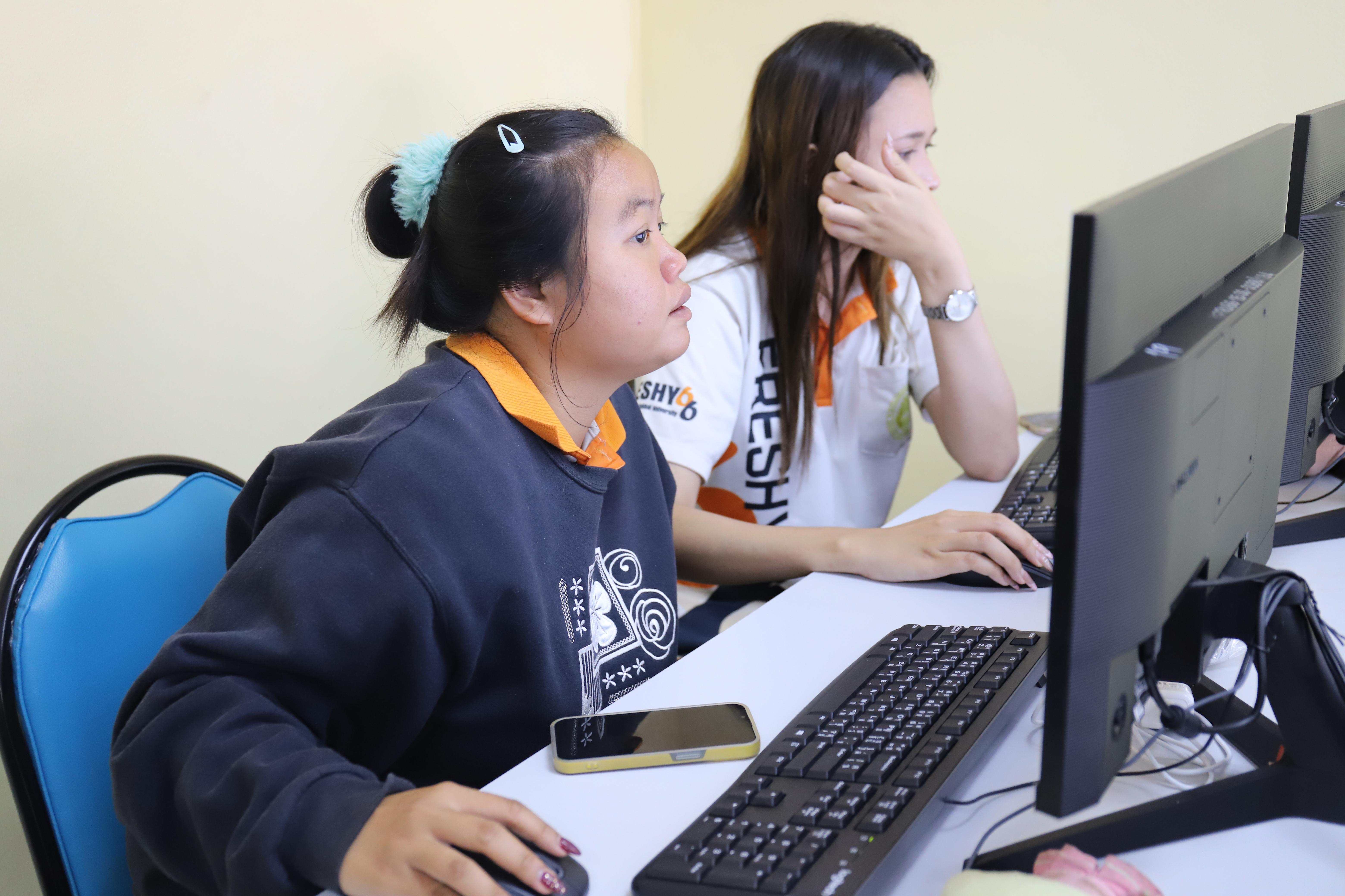 77. กิจกรรมอบรมเสริมสร้างศักยภาพในการผลิตบัณฑิตโปรแกรมวิชาเทคโนโลยีวิศวกรรมโยธา (ครั้งที่ 2)