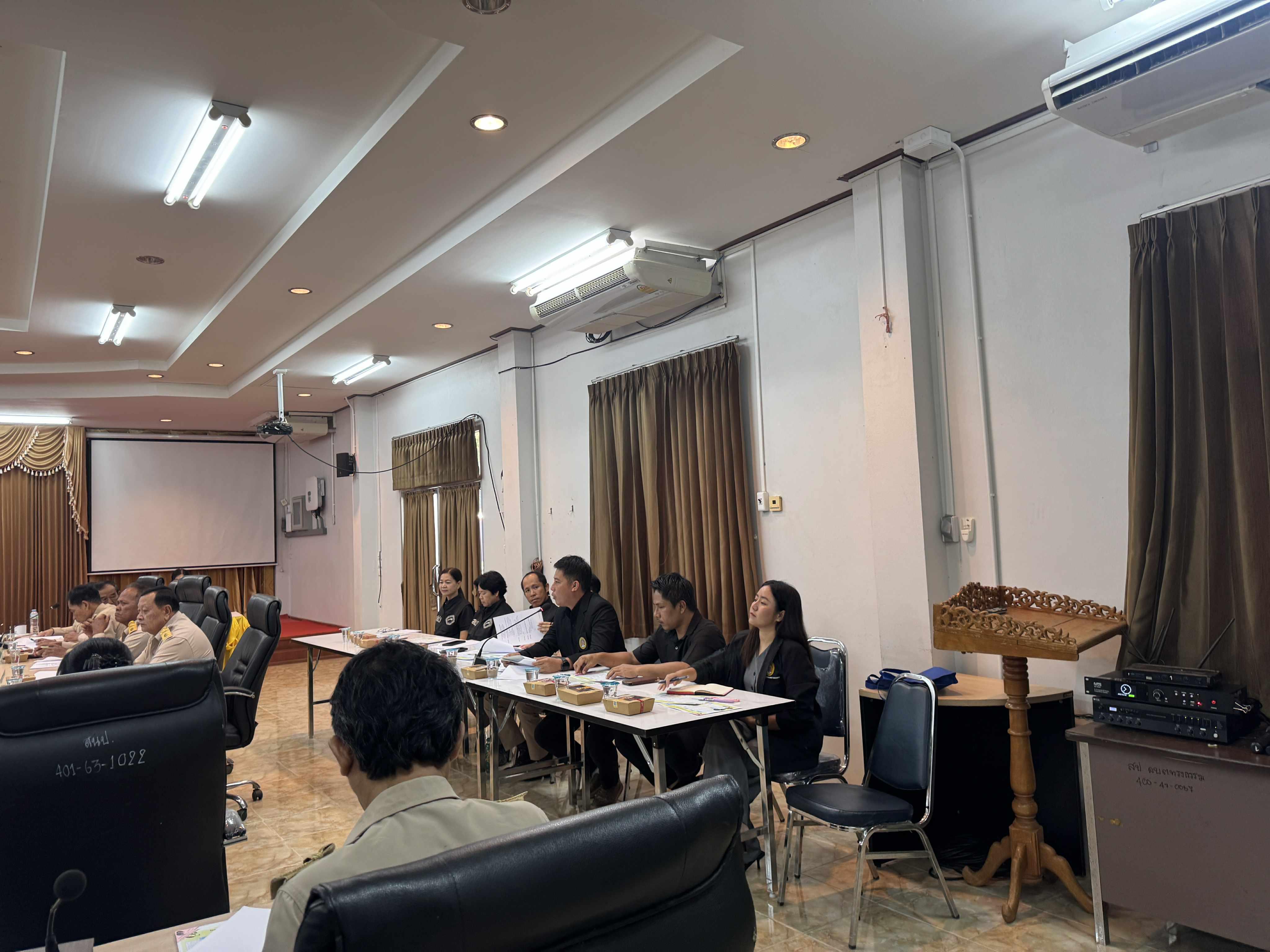 1. ประชุมการสภาองค์การบริหารส่วนตำบลทรงธรรม สมัยวิสามัญ สมัยที่ 2  ประจำปี พ.ศ. 2568