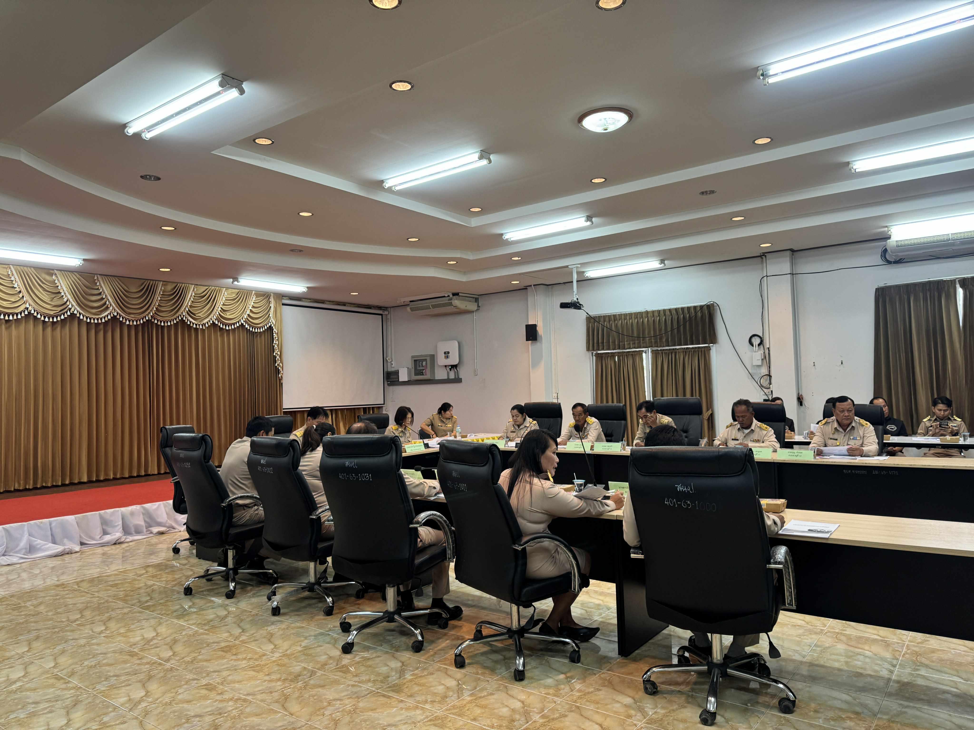 18. ประชุมการสภาองค์การบริหารส่วนตำบลทรงธรรม สมัยวิสามัญ สมัยที่ 2  ประจำปี พ.ศ. 2568