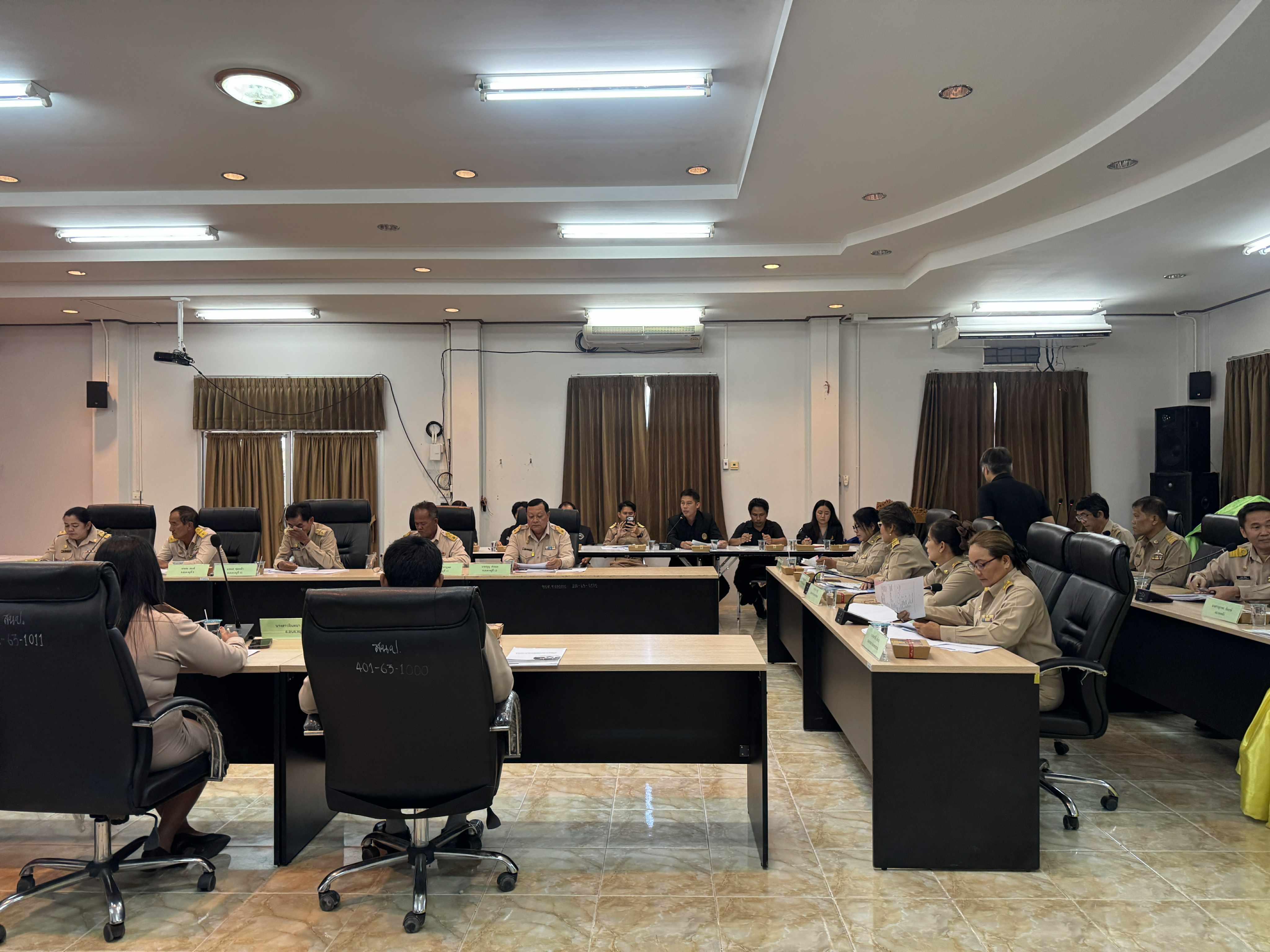 19. ประชุมการสภาองค์การบริหารส่วนตำบลทรงธรรม สมัยวิสามัญ สมัยที่ 2  ประจำปี พ.ศ. 2568