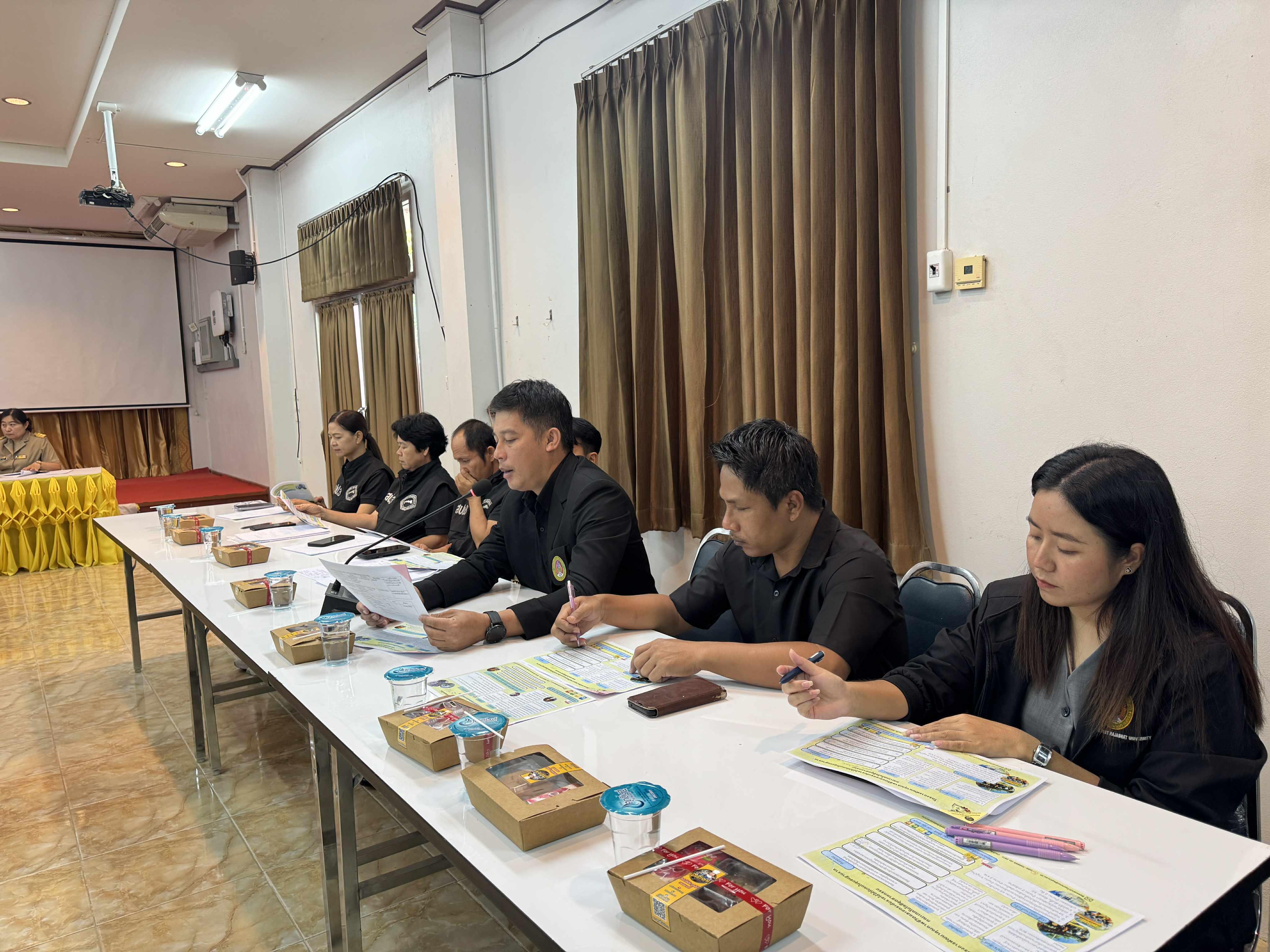 30. ประชุมการสภาองค์การบริหารส่วนตำบลทรงธรรม สมัยวิสามัญ สมัยที่ 2  ประจำปี พ.ศ. 2568