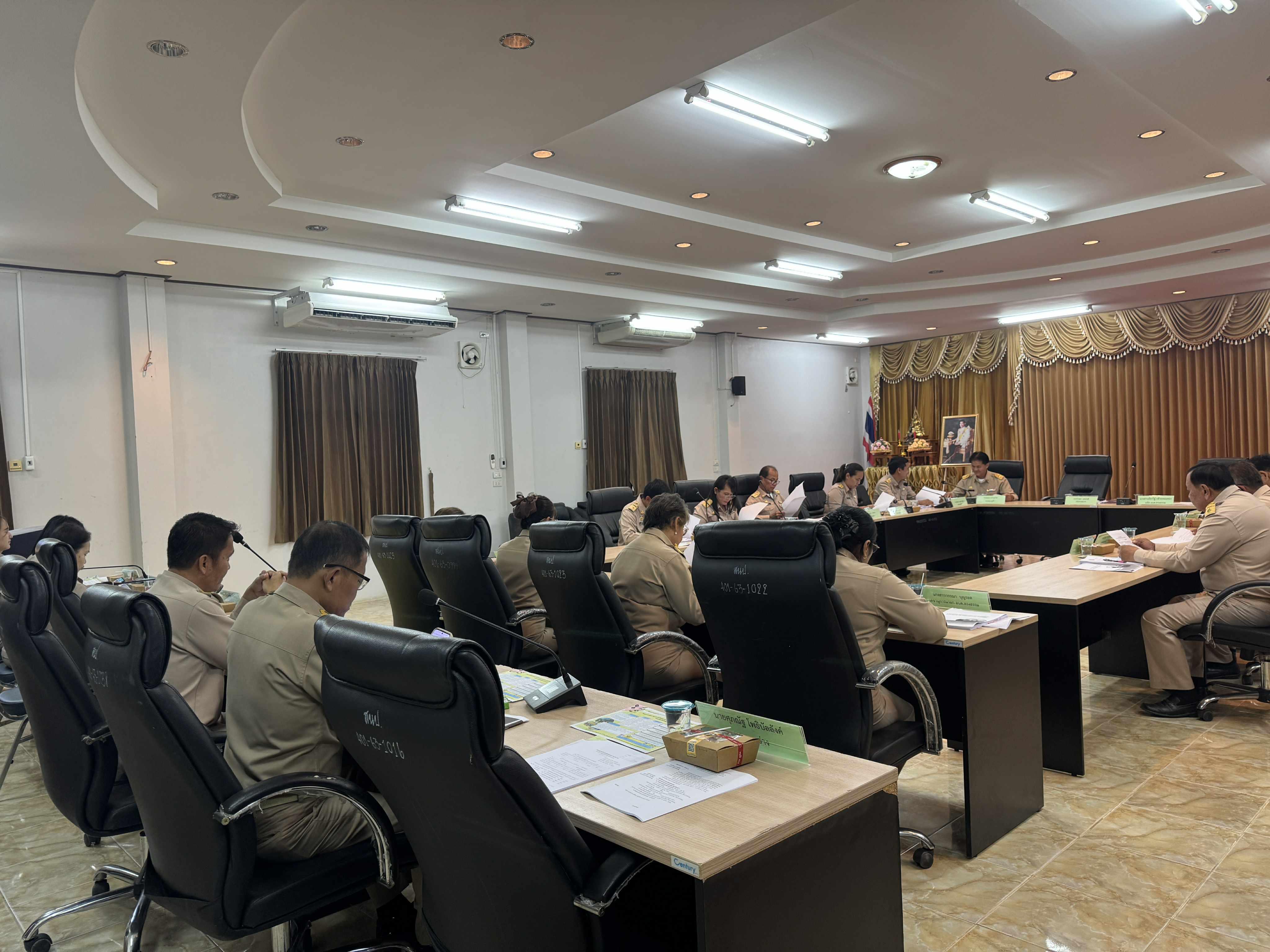 33. ประชุมการสภาองค์การบริหารส่วนตำบลทรงธรรม สมัยวิสามัญ สมัยที่ 2  ประจำปี พ.ศ. 2568