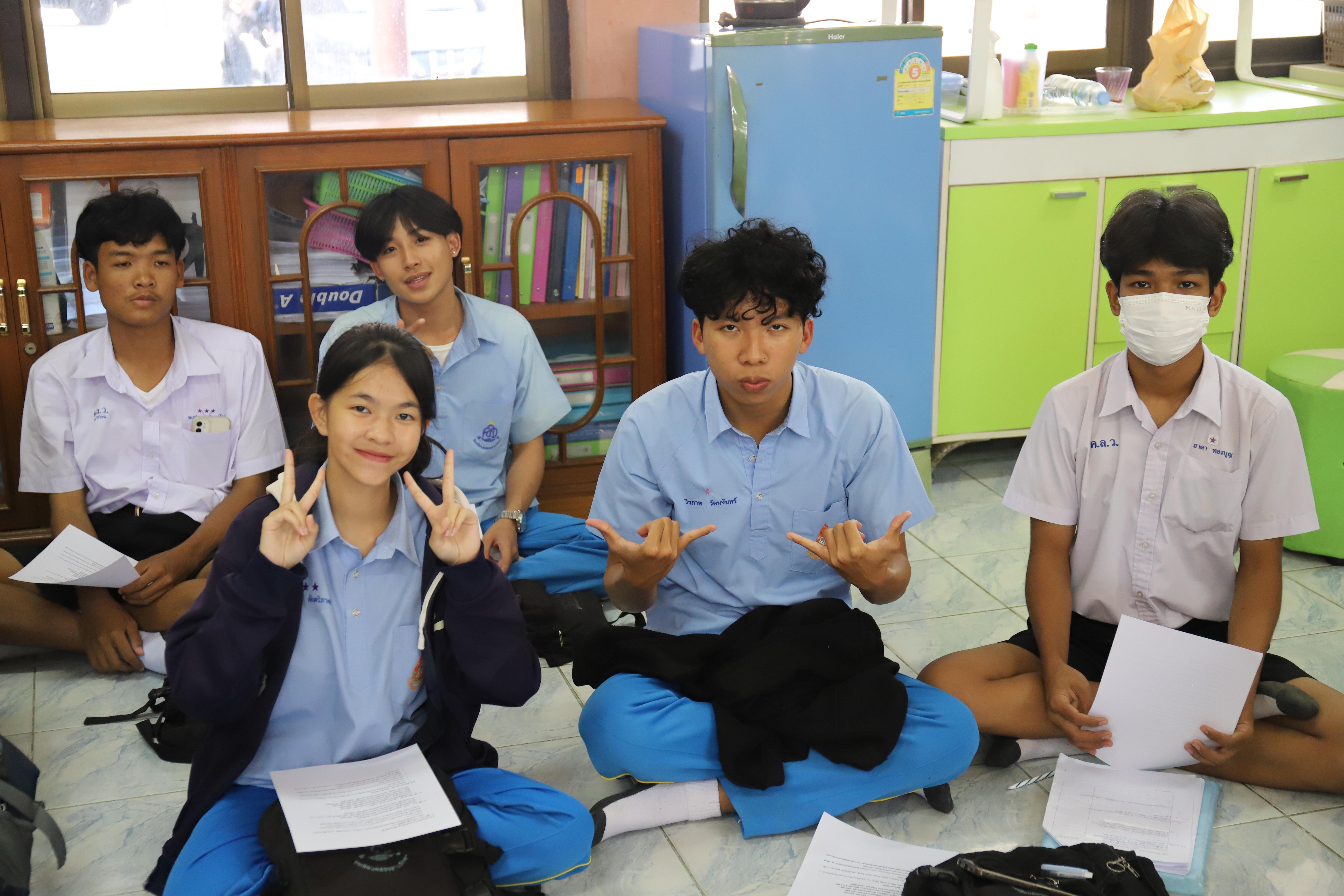 10. โรงเรียนคลองลานวิทยา