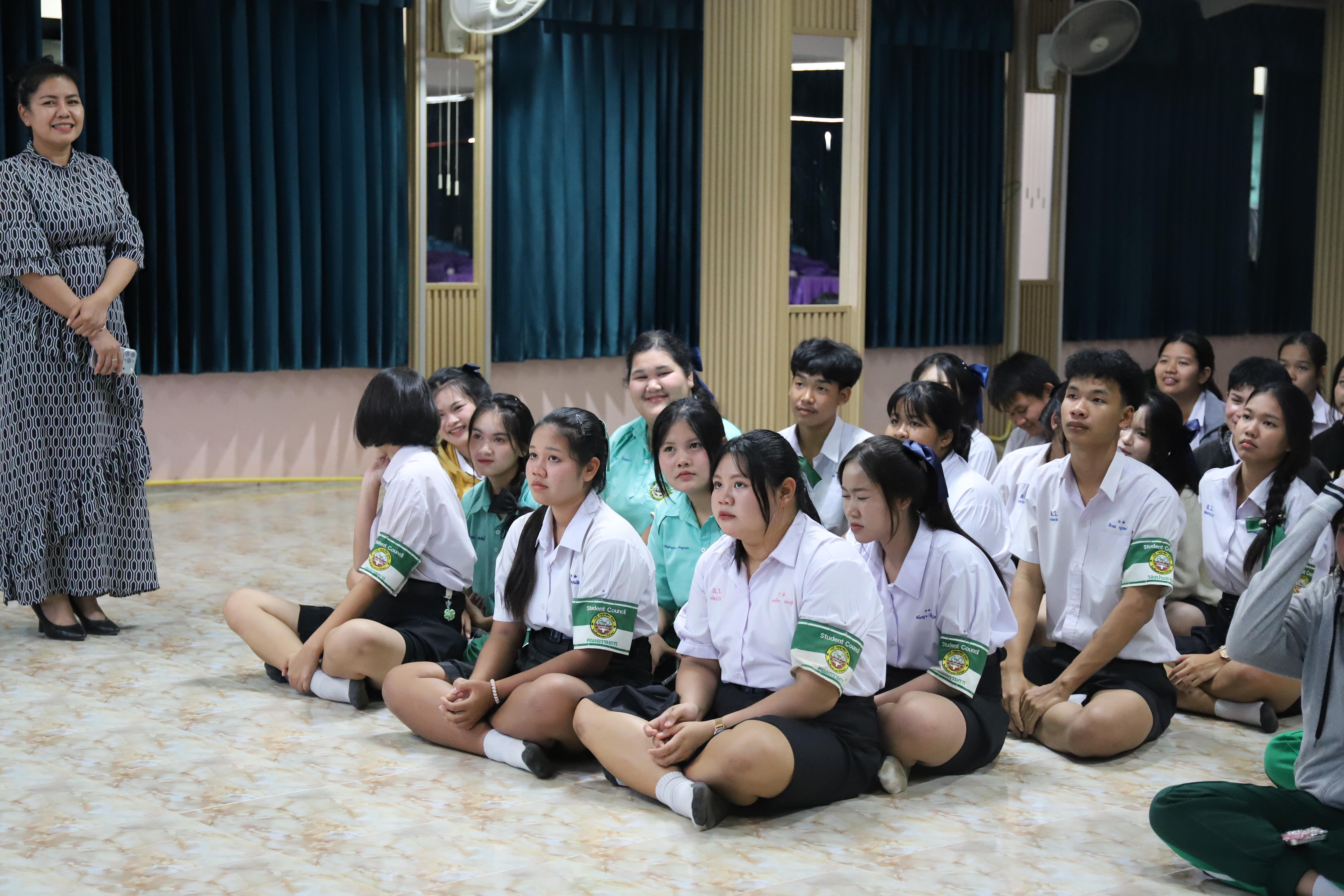 12. โรงเรียนลานกระบือวิทยา