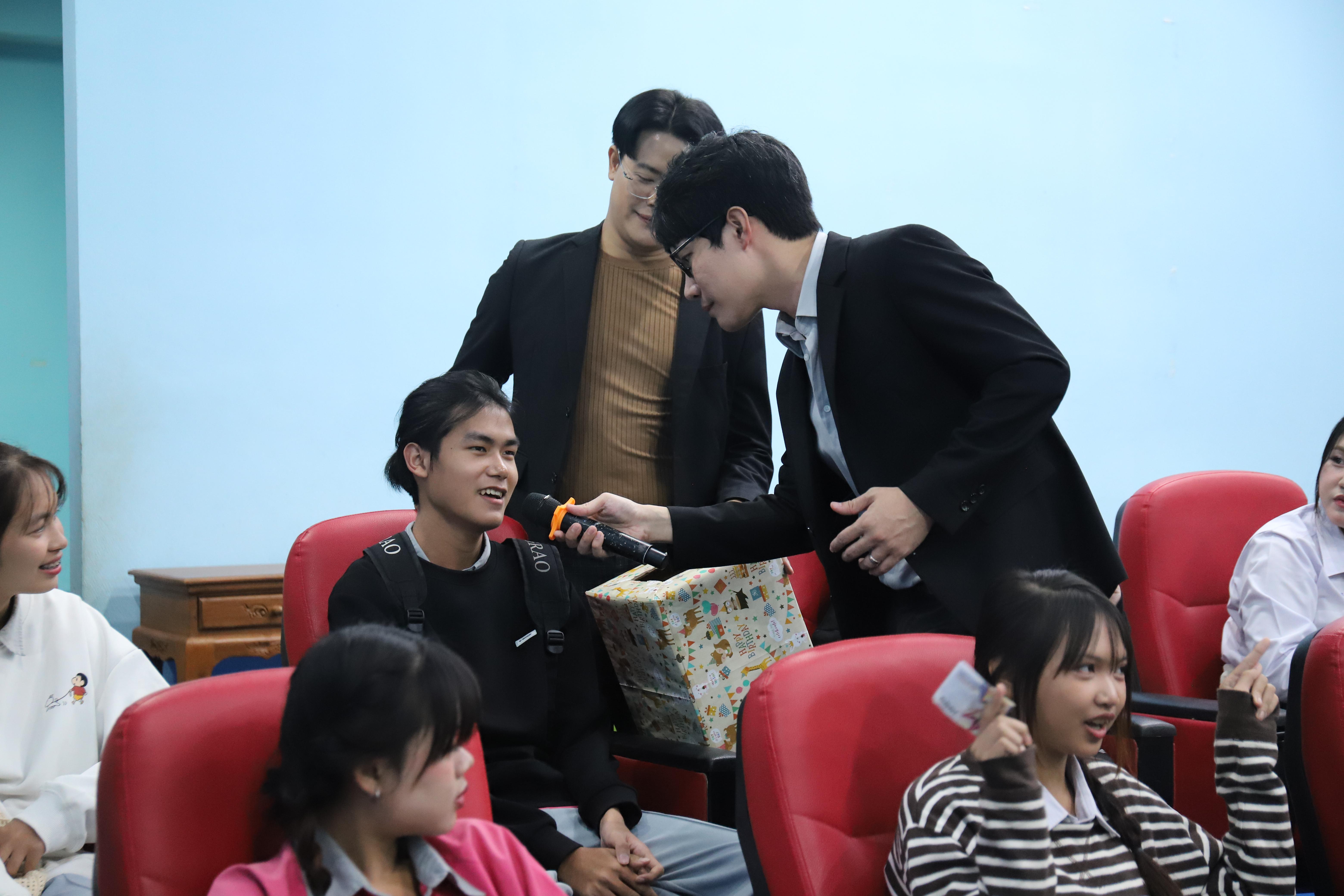 39. โรงเรียนชากังราว