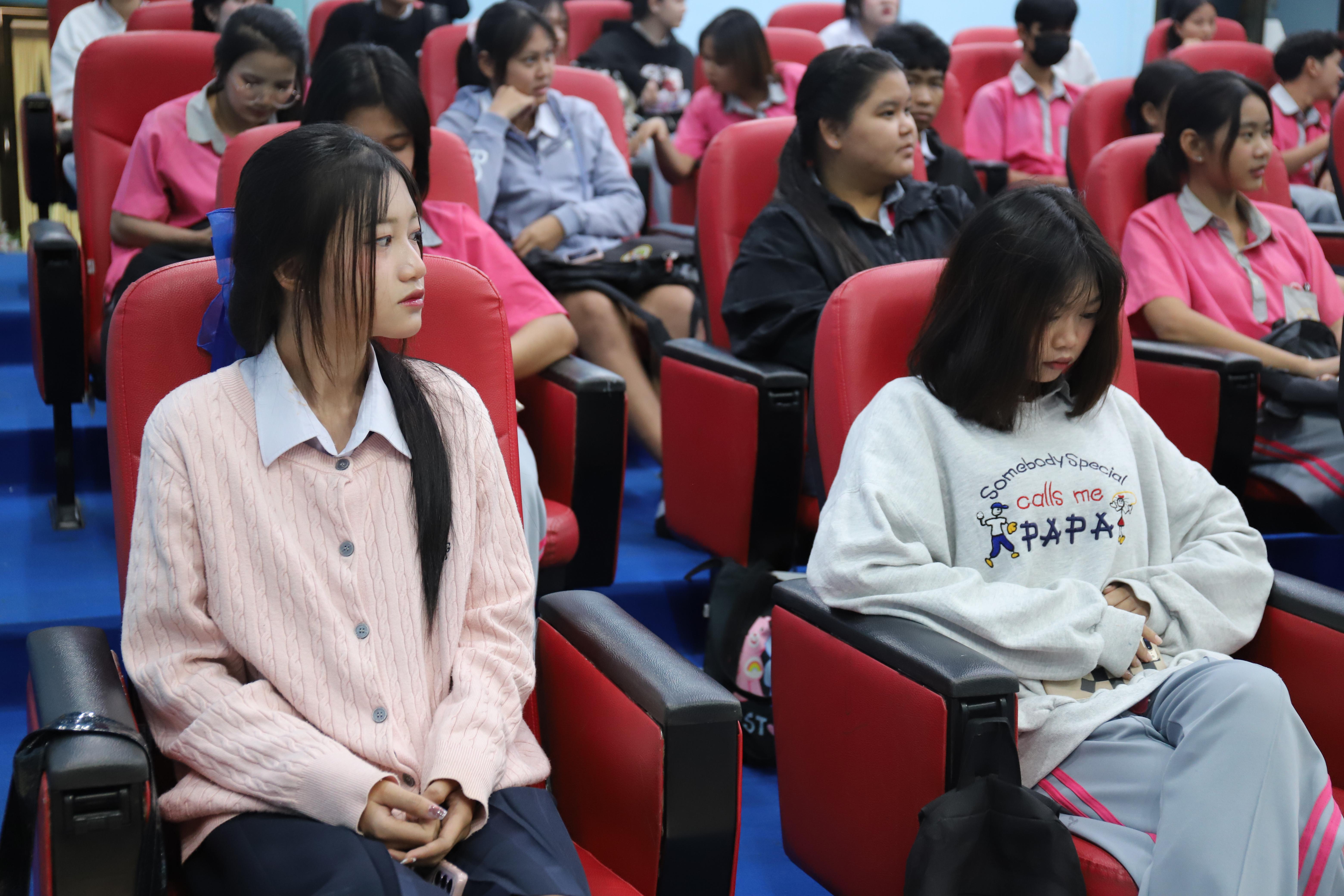 42. โรงเรียนชากังราว