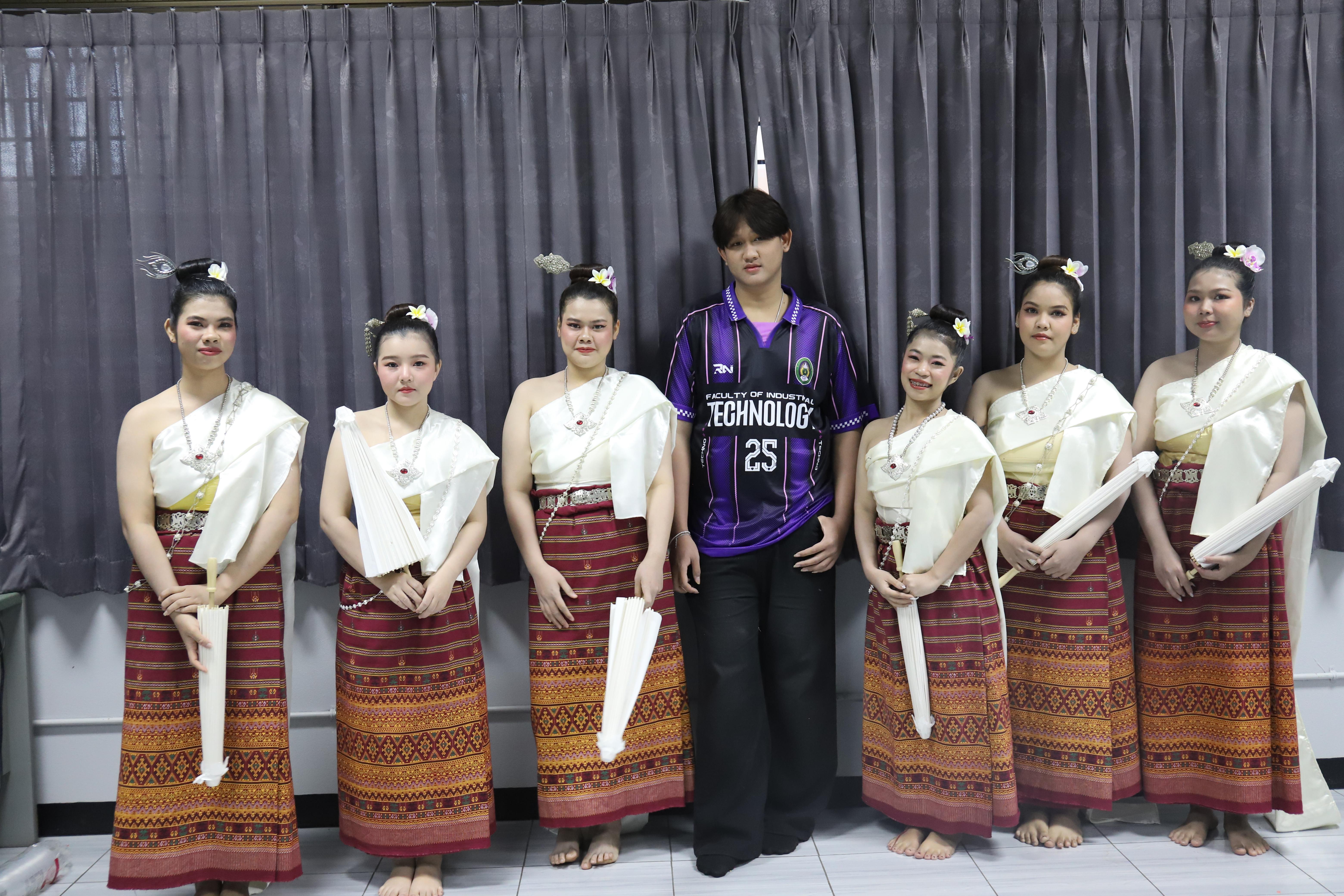 2. กีฬา