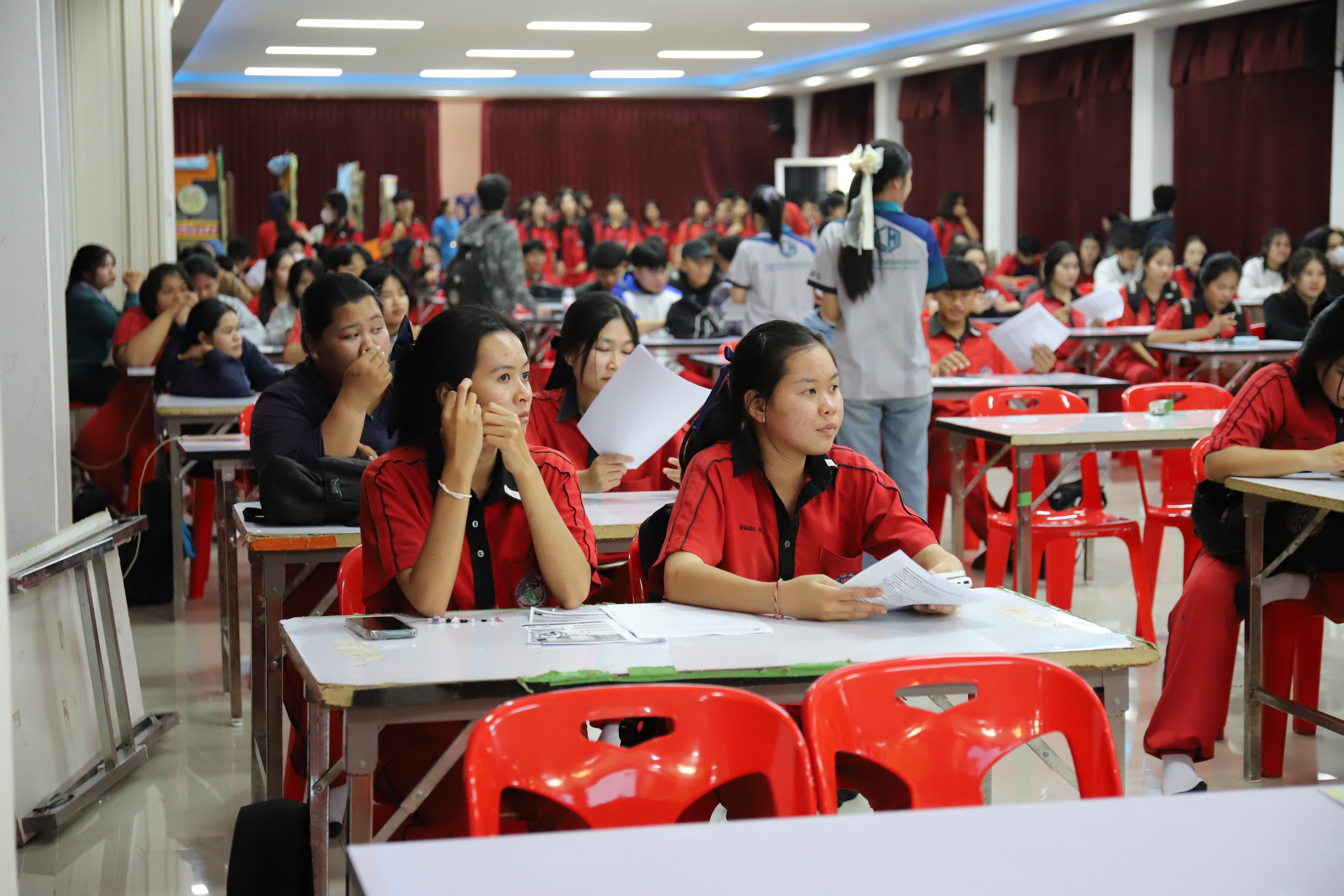 12. โรงเรียนพรานกระต่ายพิทยาคม