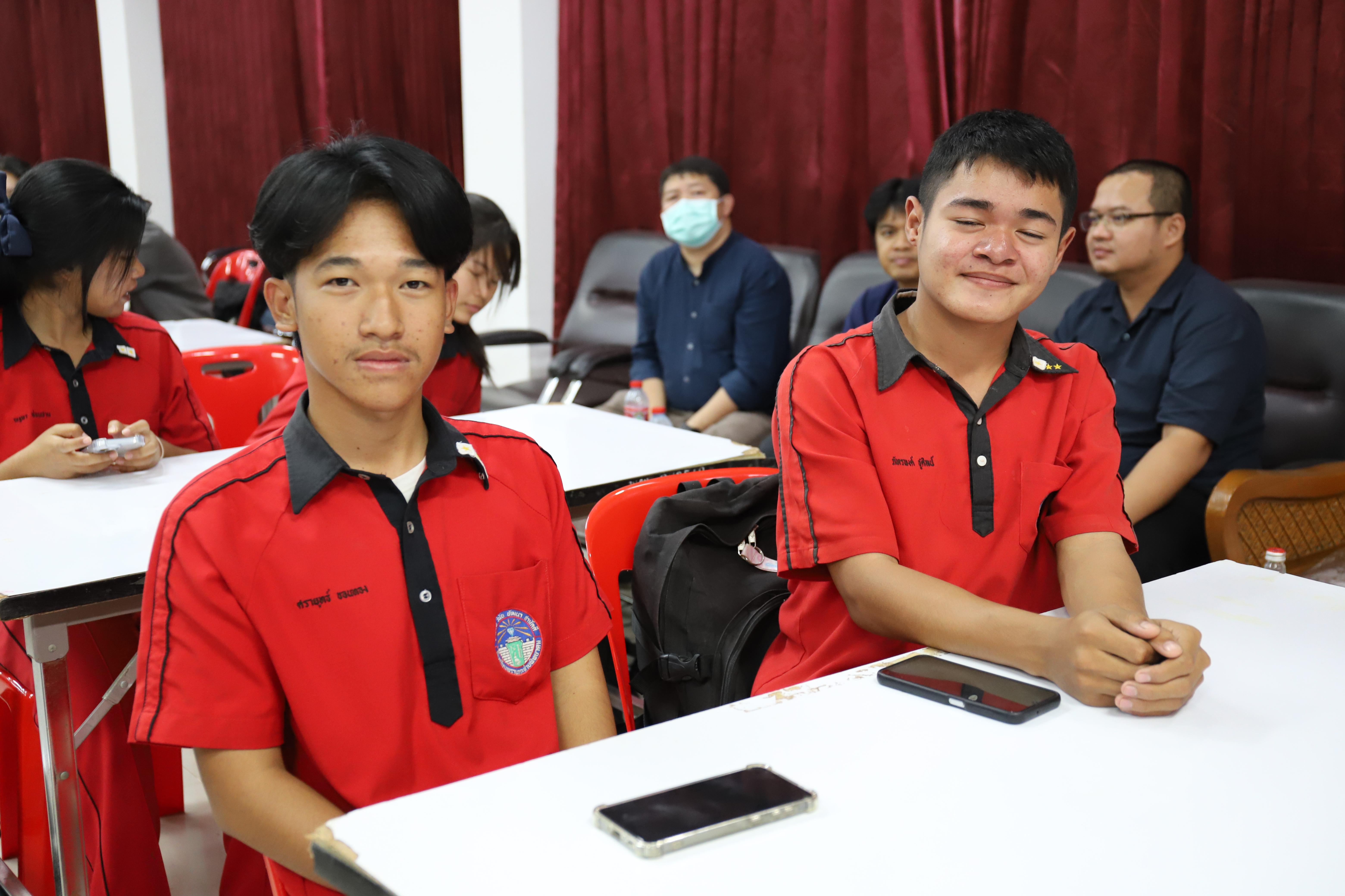 29. โรงเรียนพรานกระต่ายพิทยาคม