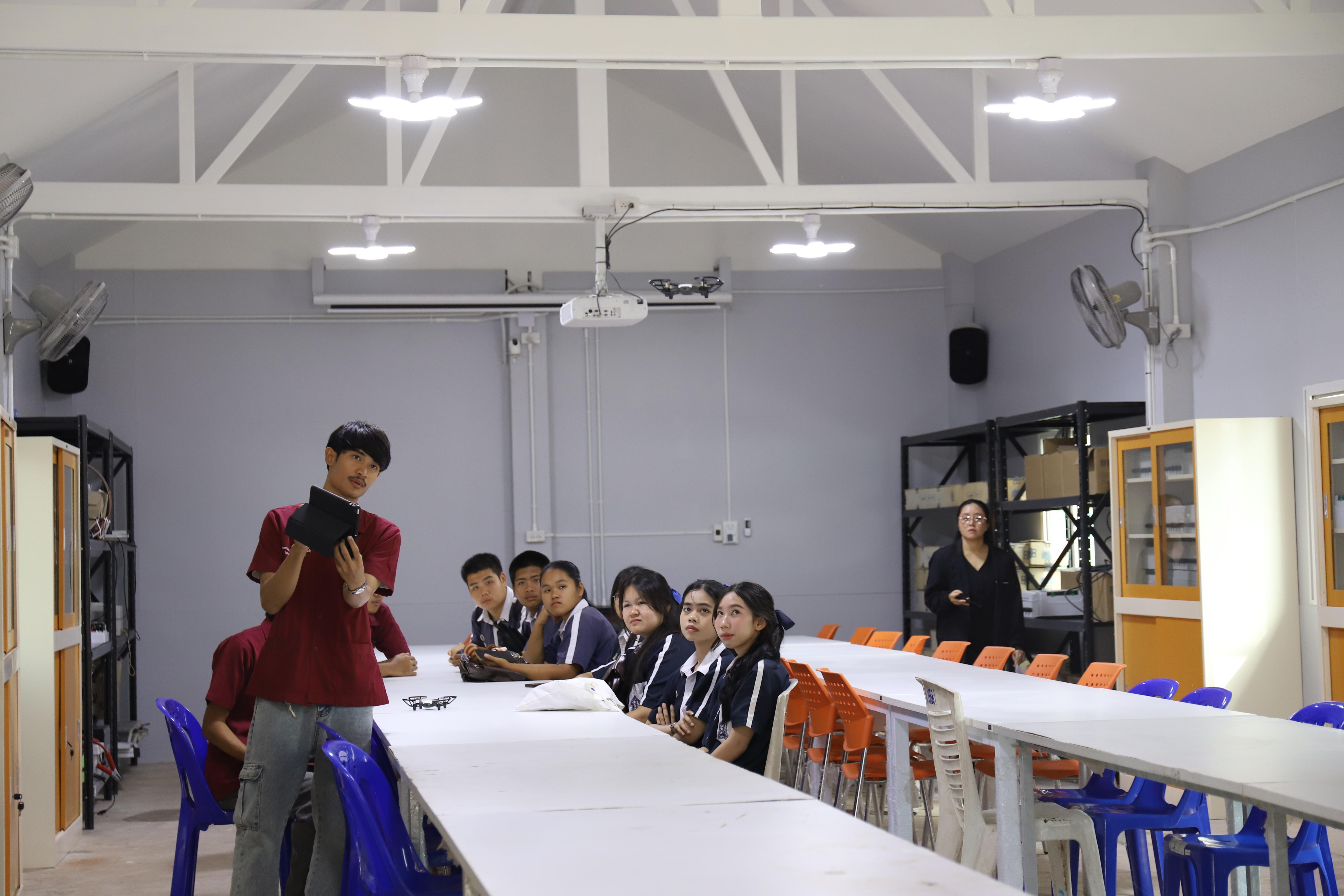 33. กิจกรรมส่งเสริมการเรียนการสอนในระบบคลังหน่วยกิต (KPRU MOOC)