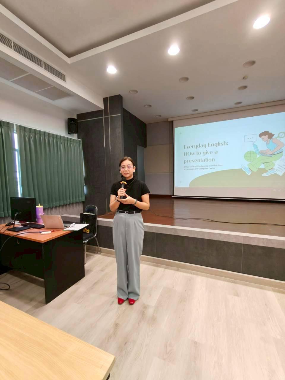 47. คณะเทคโนโลยีอุตสาหกรรม มหาวิทยาลัยราชภัฏกำแพงเพชร จัดโครงการอบรมและพัฒนาทักษะภาษาอังกฤษและมาตรฐานคอมพิวเตอร์ สำหรับนักศึกษาชั้นปีที่ 1