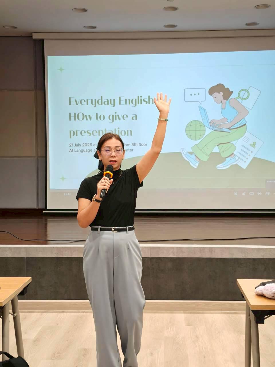 57. คณะเทคโนโลยีอุตสาหกรรม มหาวิทยาลัยราชภัฏกำแพงเพชร จัดโครงการอบรมและพัฒนาทักษะภาษาอังกฤษและมาตรฐานคอมพิวเตอร์ สำหรับนักศึกษาชั้นปีที่ 1