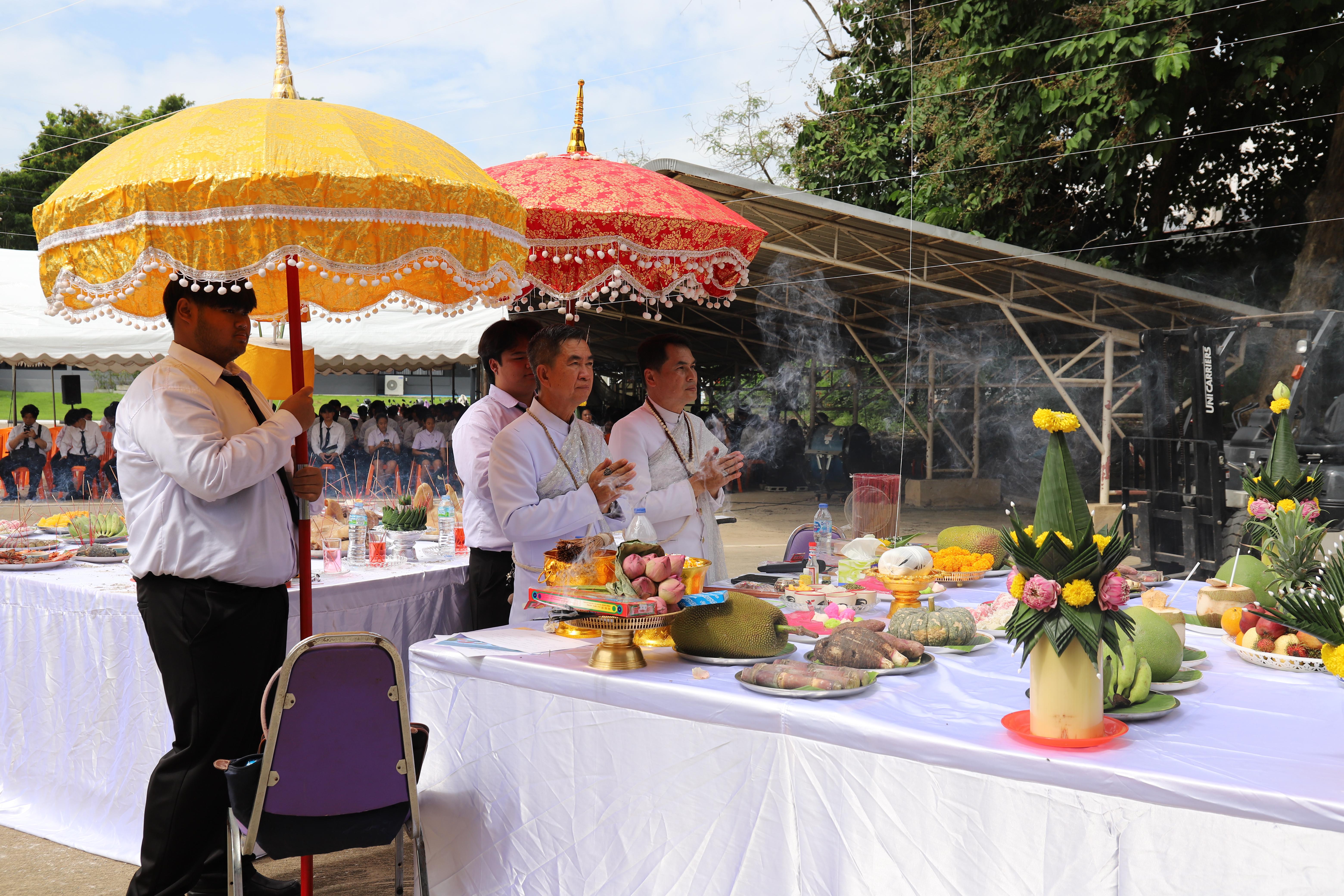 59. คณะเทคโนโลยีอุตสาหกรรม จัดพิธี ไหว้ครูช่าง บวงสรวงพระวิษณุกรรม ประจำปีการศึกษา 2569