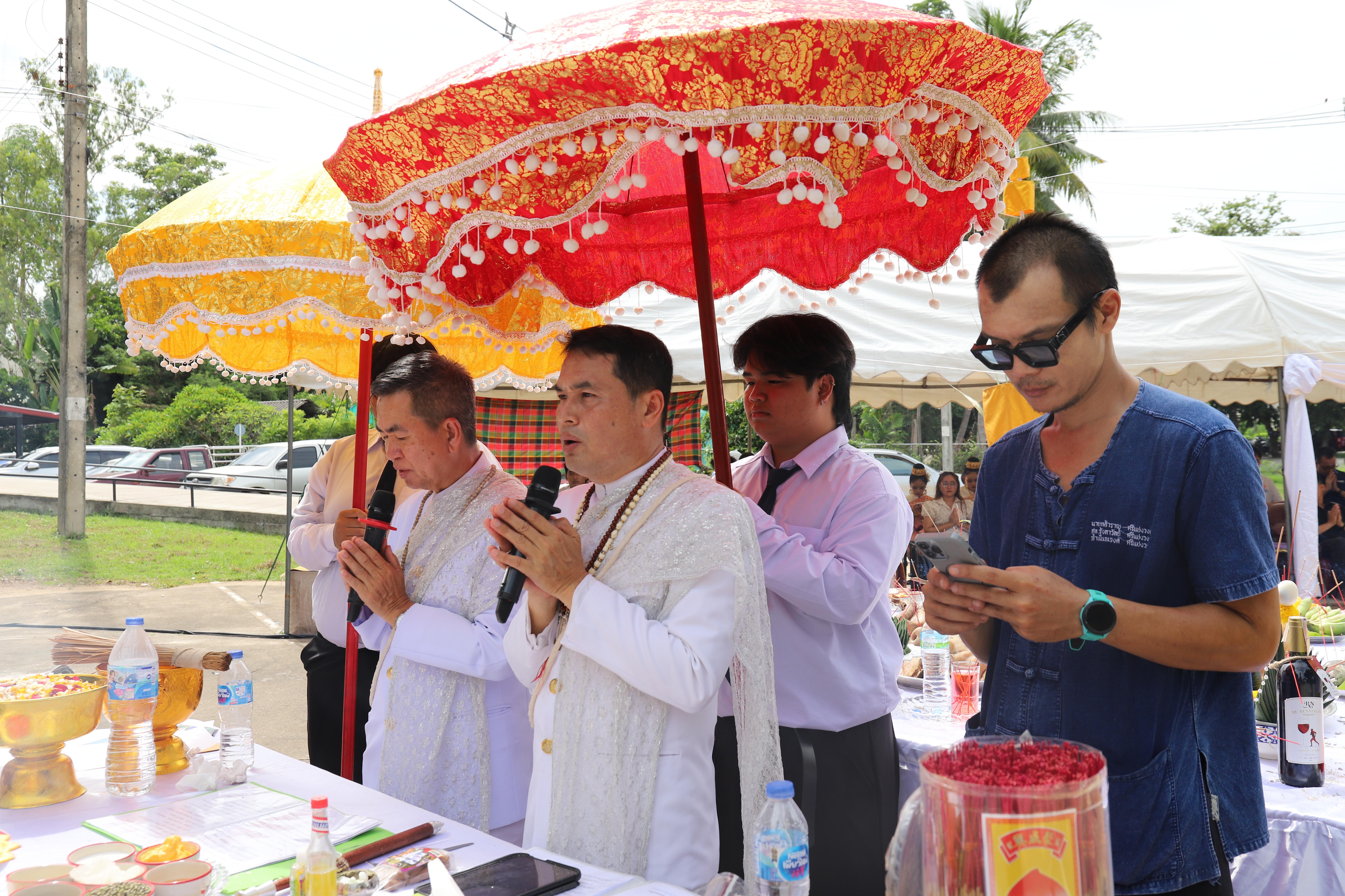 63. คณะเทคโนโลยีอุตสาหกรรม จัดพิธี ไหว้ครูช่าง บวงสรวงพระวิษณุกรรม ประจำปีการศึกษา 2569