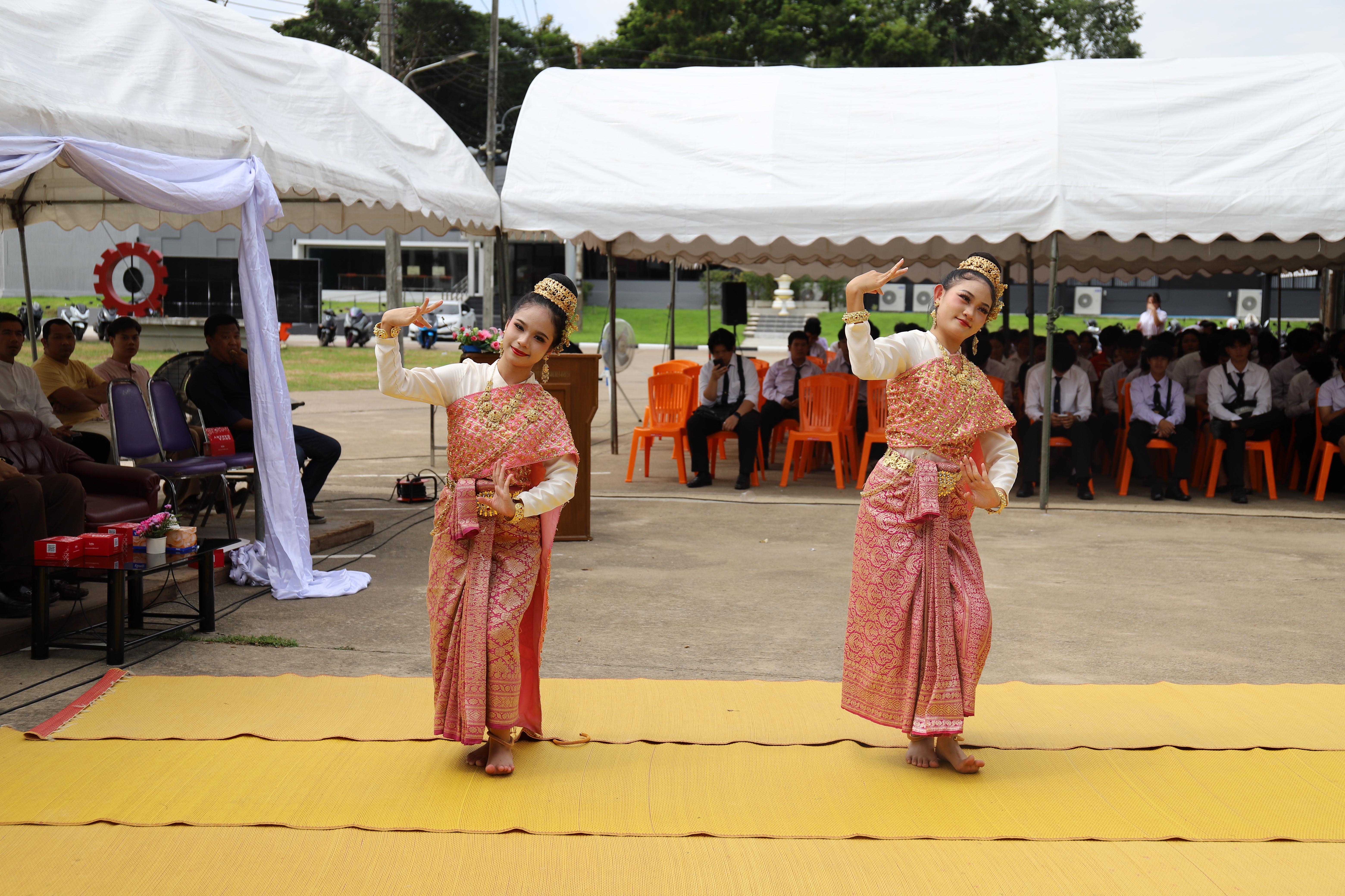 93. คณะเทคโนโลยีอุตสาหกรรม จัดพิธี ไหว้ครูช่าง บวงสรวงพระวิษณุกรรม ประจำปีการศึกษา 2569