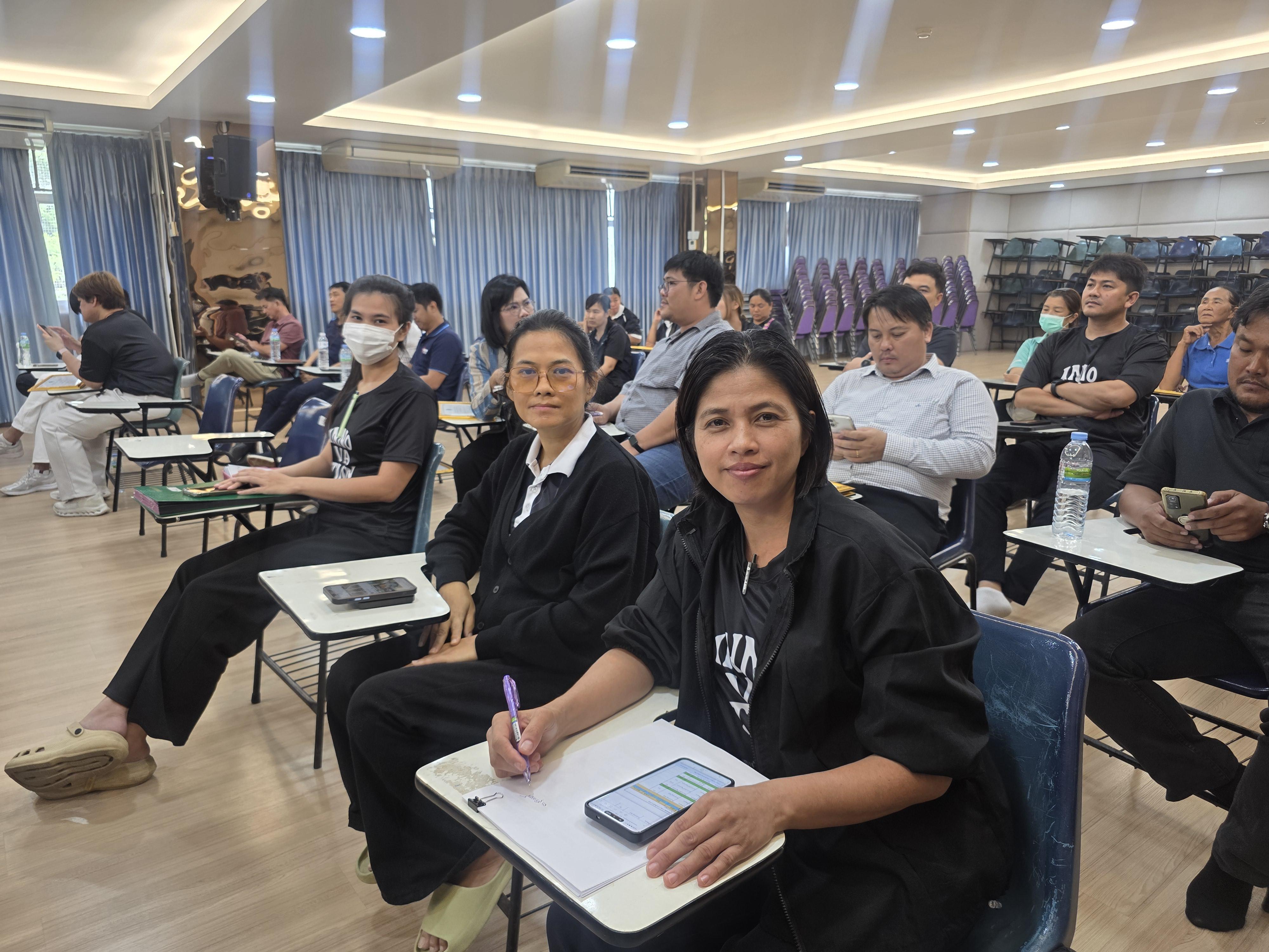 104. คณะเทคโนโลยีอุตสาหกรรม จัดประชุมคณะ เชิญคณาจารย์และบุคลากรร่วมแลกเปลี่ยนข้อมูลและขับเคลื่อนการดำเนินงาน