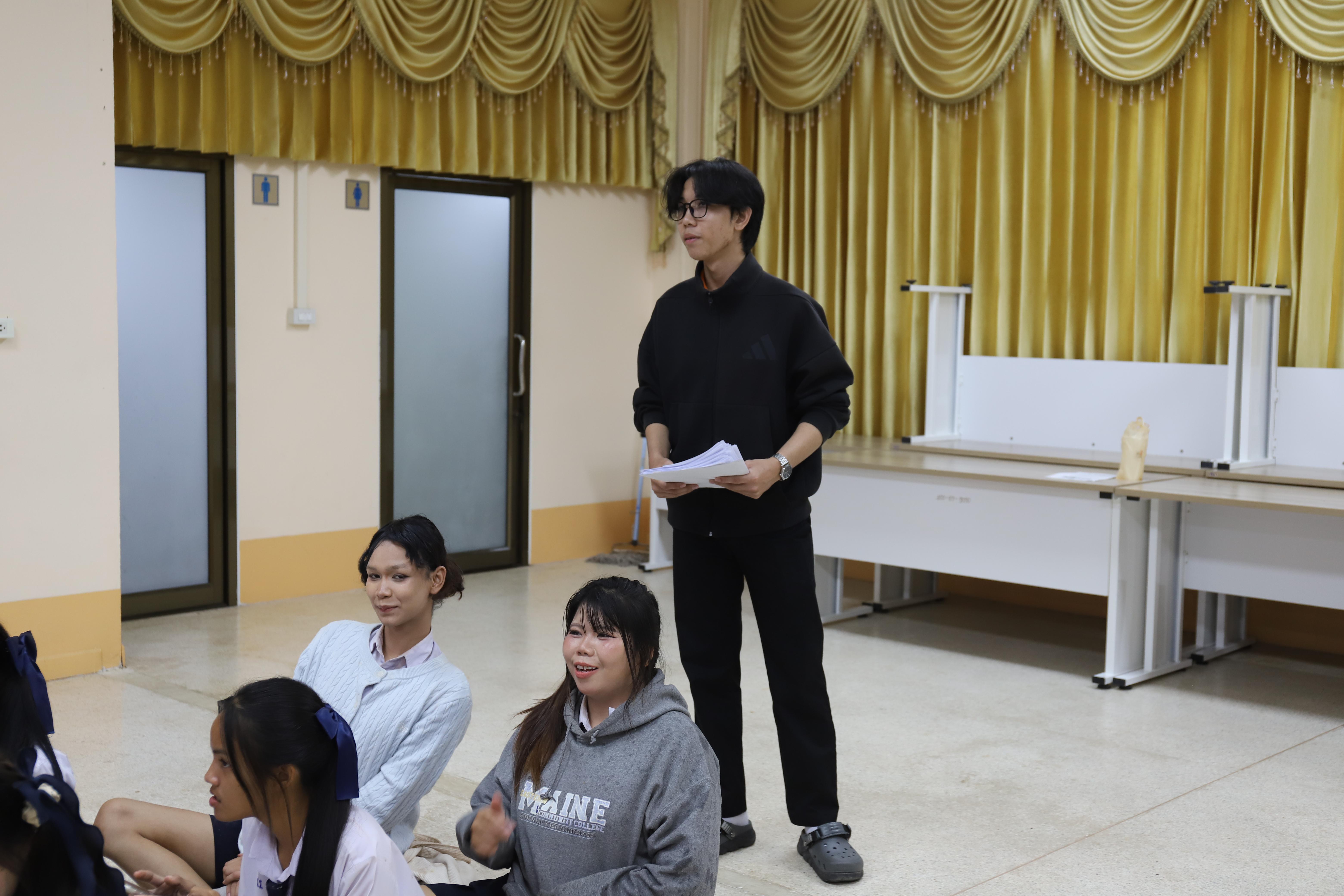 4. โรงเรียนชากังราว