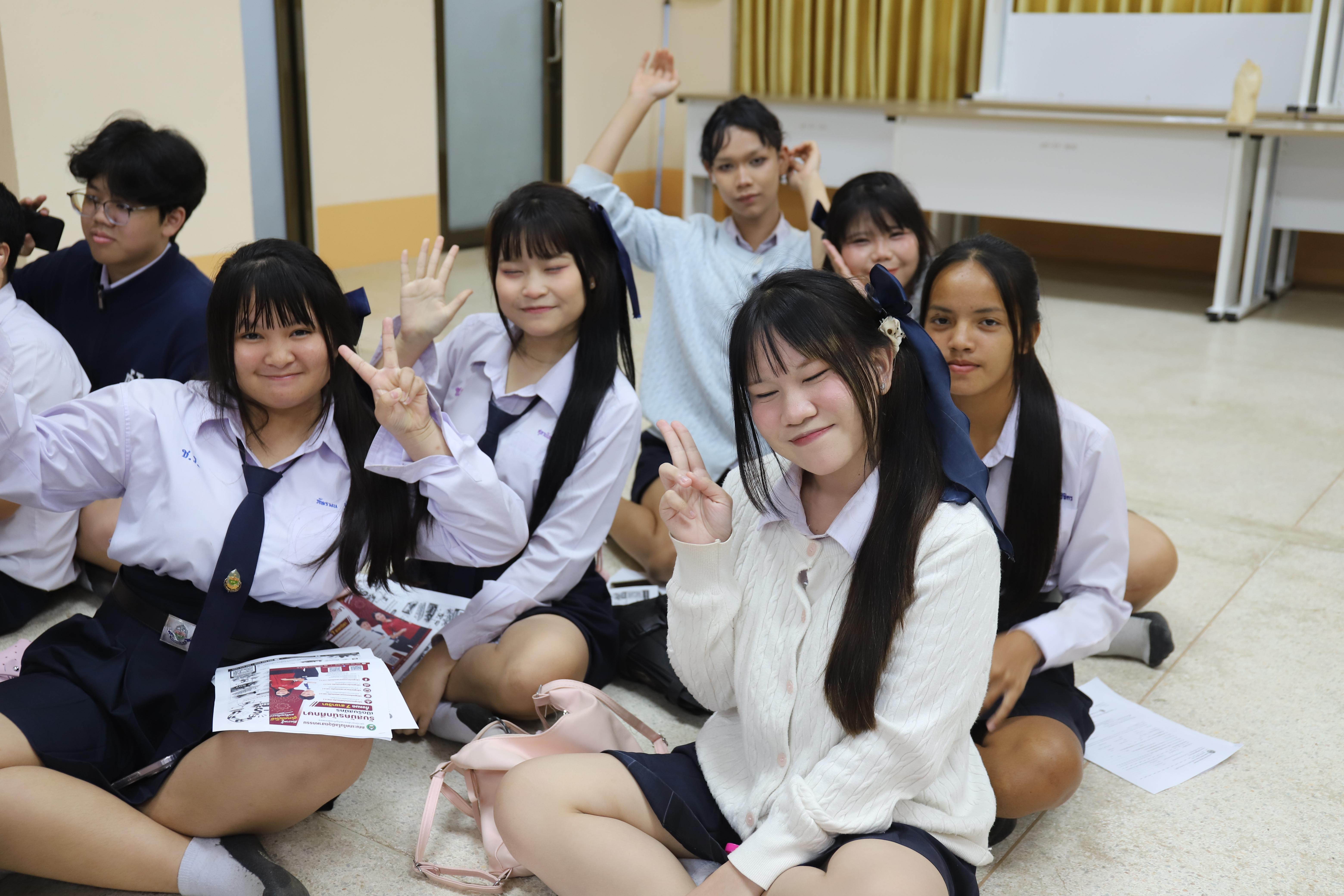 12. คณะเทคโนโลยีอุตสาหกรรม มหาวิทยาลัยราชภัฏกำแพงเพชร ลงพื้นที่แนะแนวการศึกษาต่อ